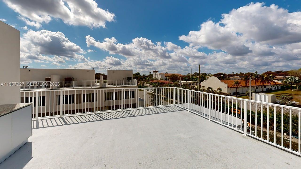 GRACE HOMES - Residential