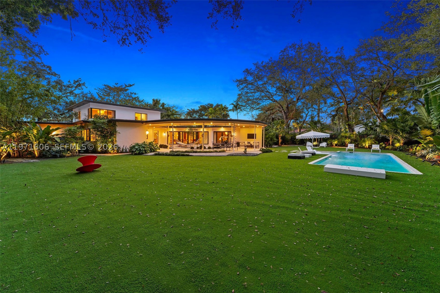 MIAMI SHORES SEC 3 - Residential
