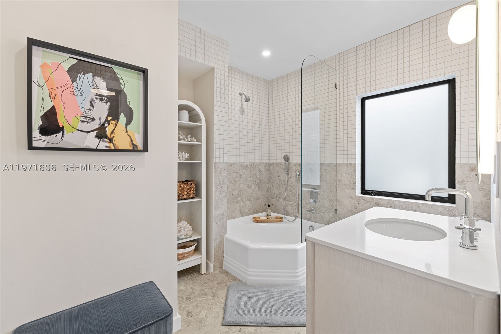 MIAMI SHORES SEC 3 - Residential