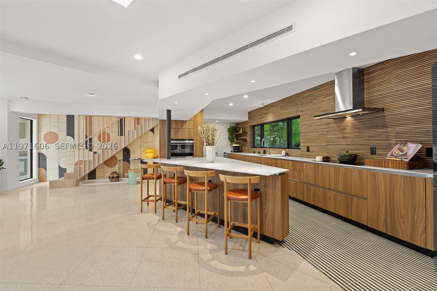 MIAMI SHORES SEC 3 - Residential