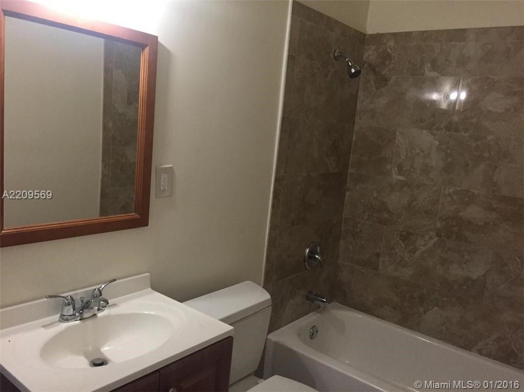 10 52 40 - Residential Lease