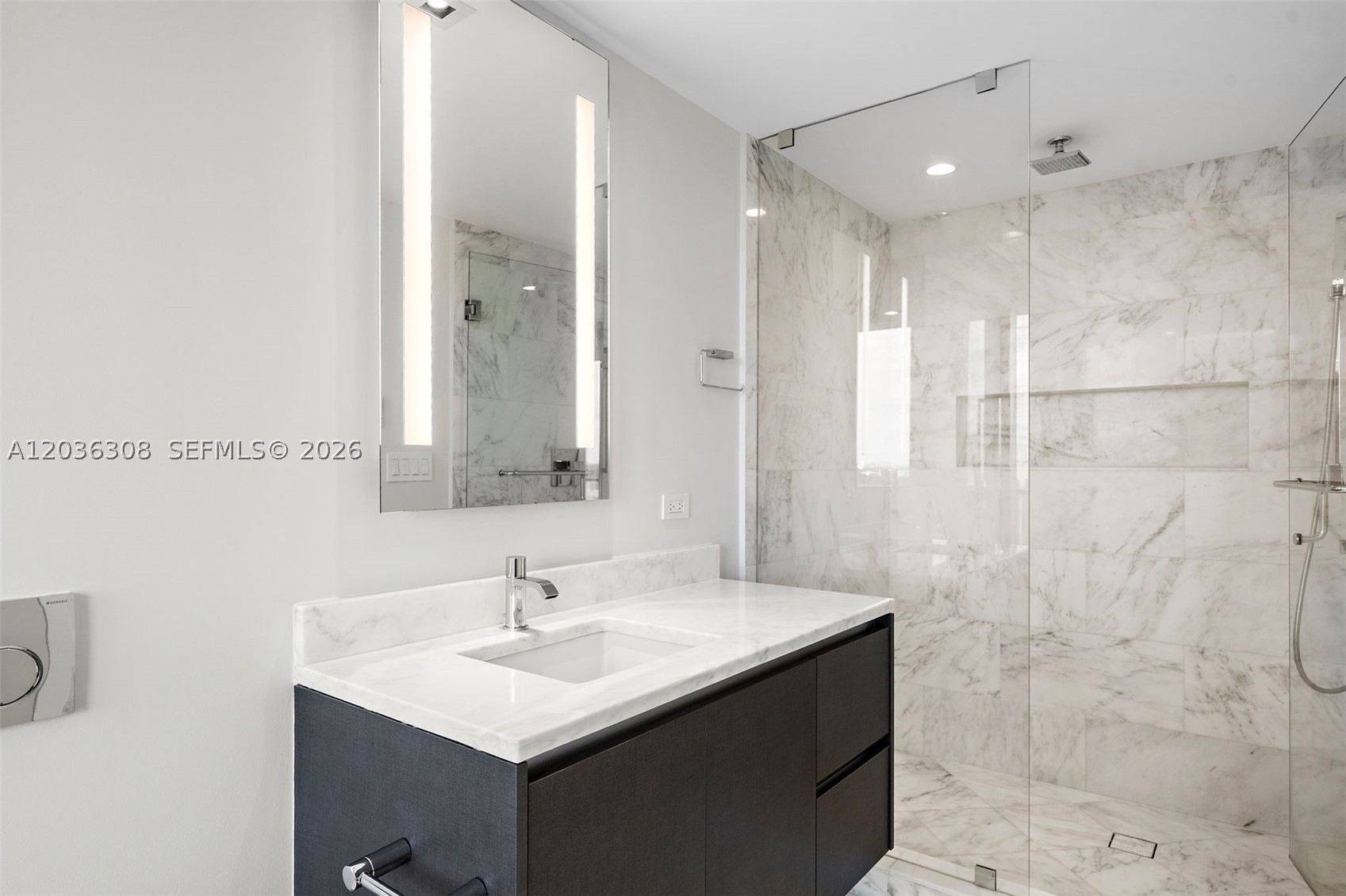 ECHO BRICKELL CONDO - Residential