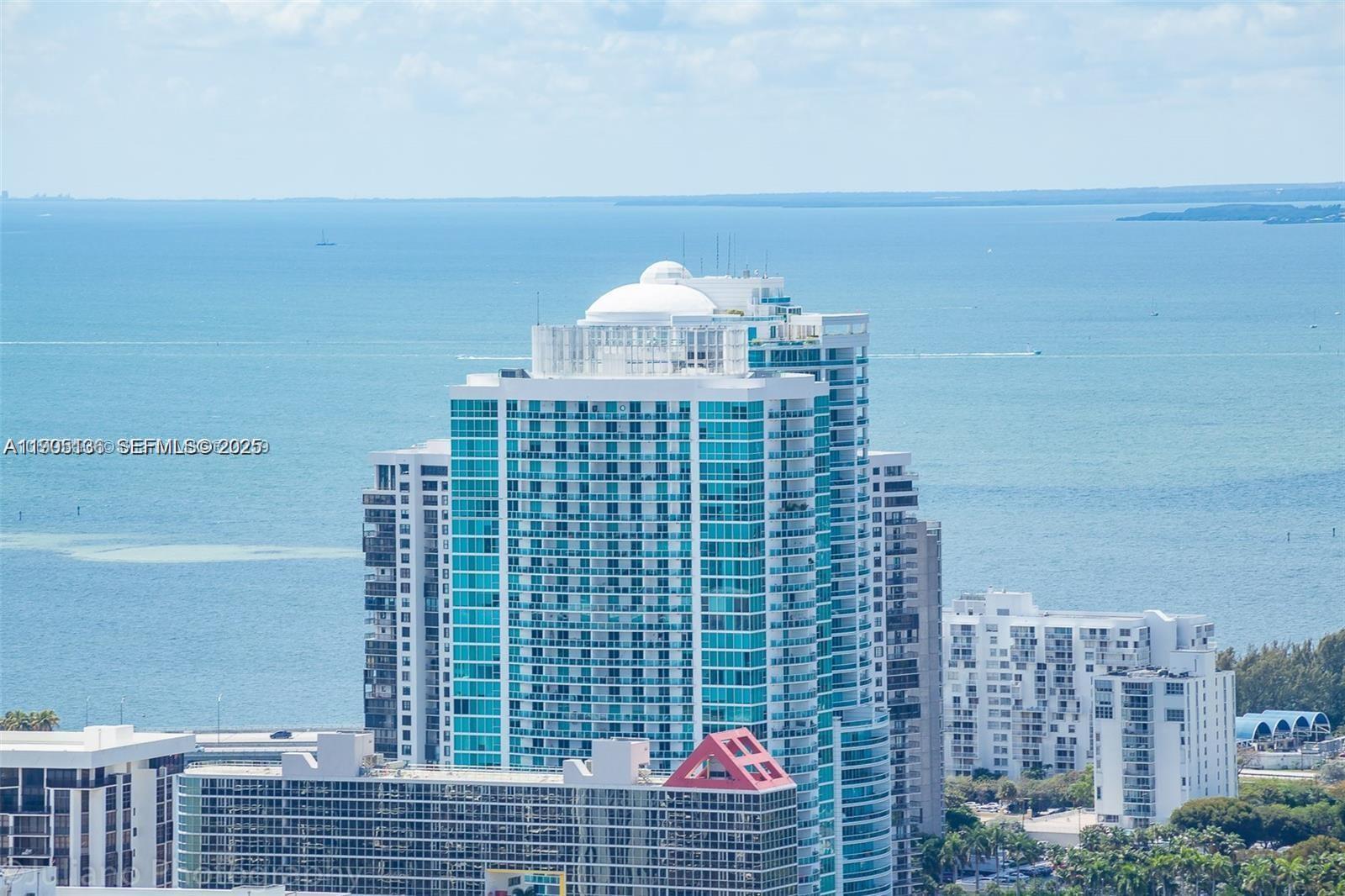 INFINITY AT BRICKELL COND - Residential