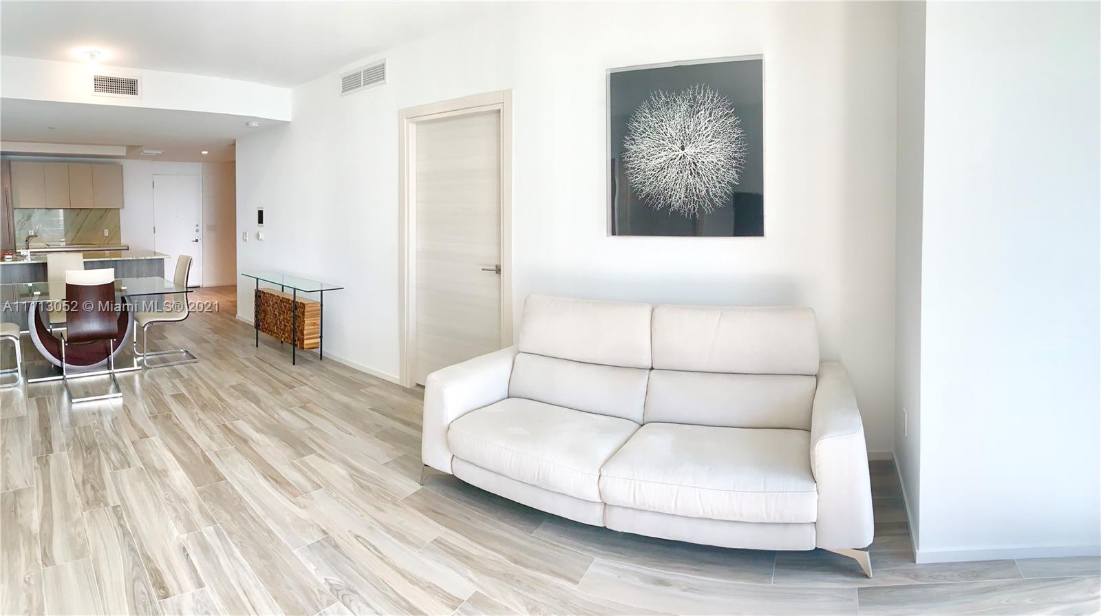 SLS LUX - Residential Lease