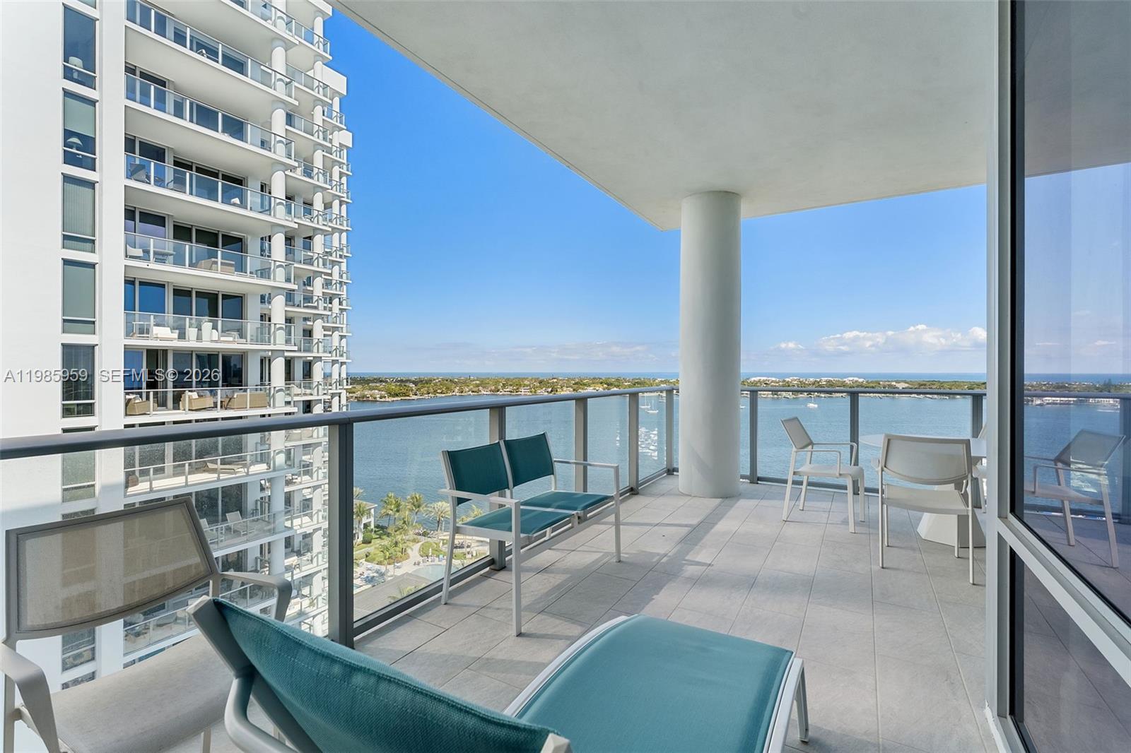 WATER CLUB 3 NORTH PALM B - Residential