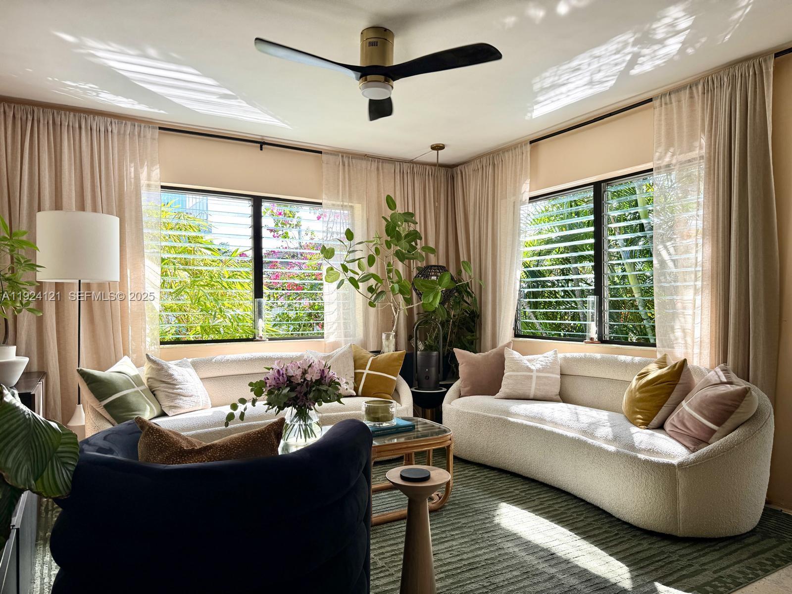 PARK SQUARE CONDO - Residential