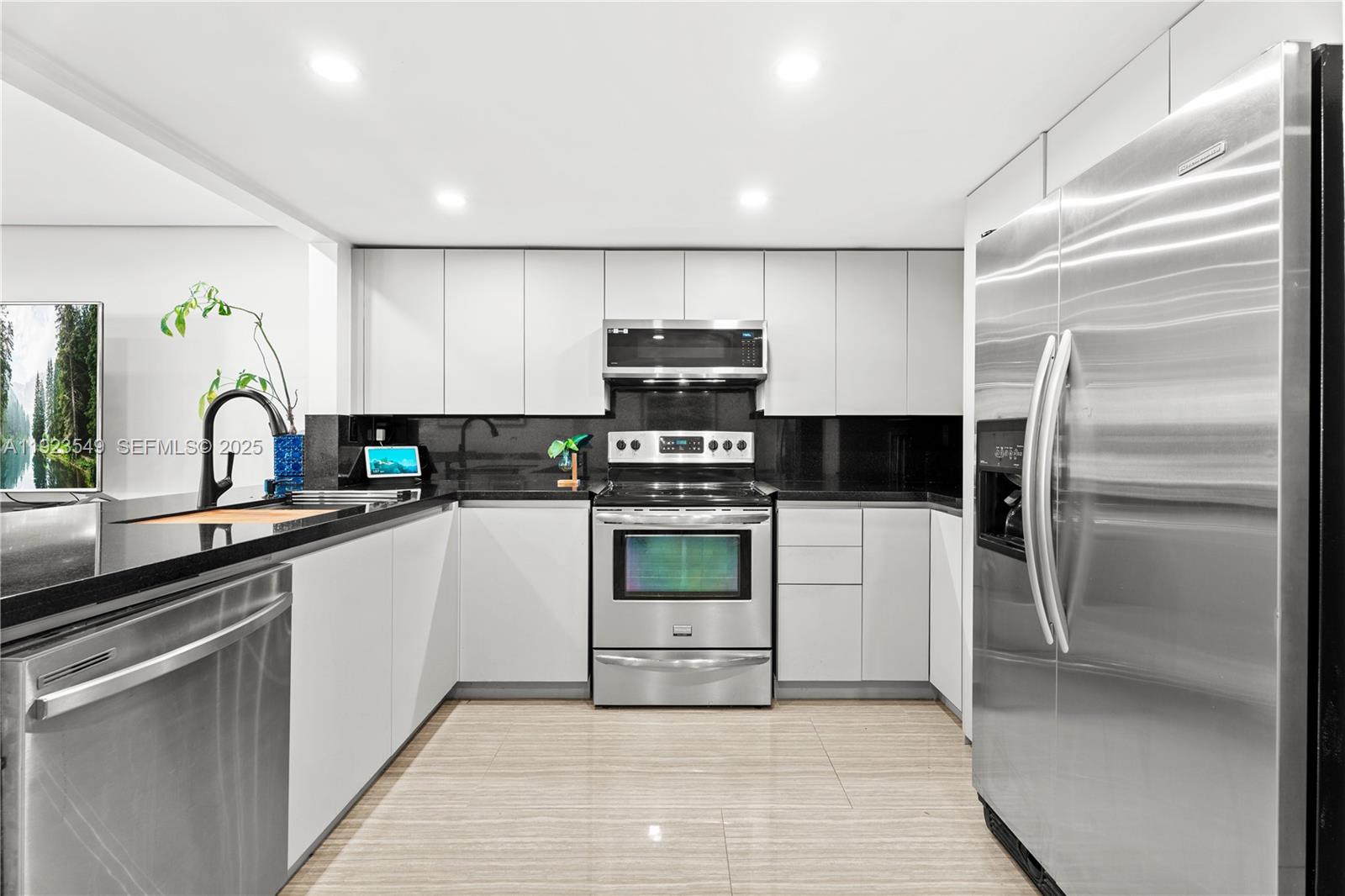VILLAS OF SHERIDAN - Residential