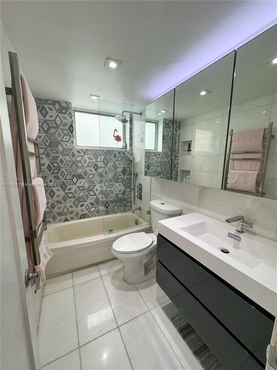 TERRACE EAST CONDO - Residential Lease