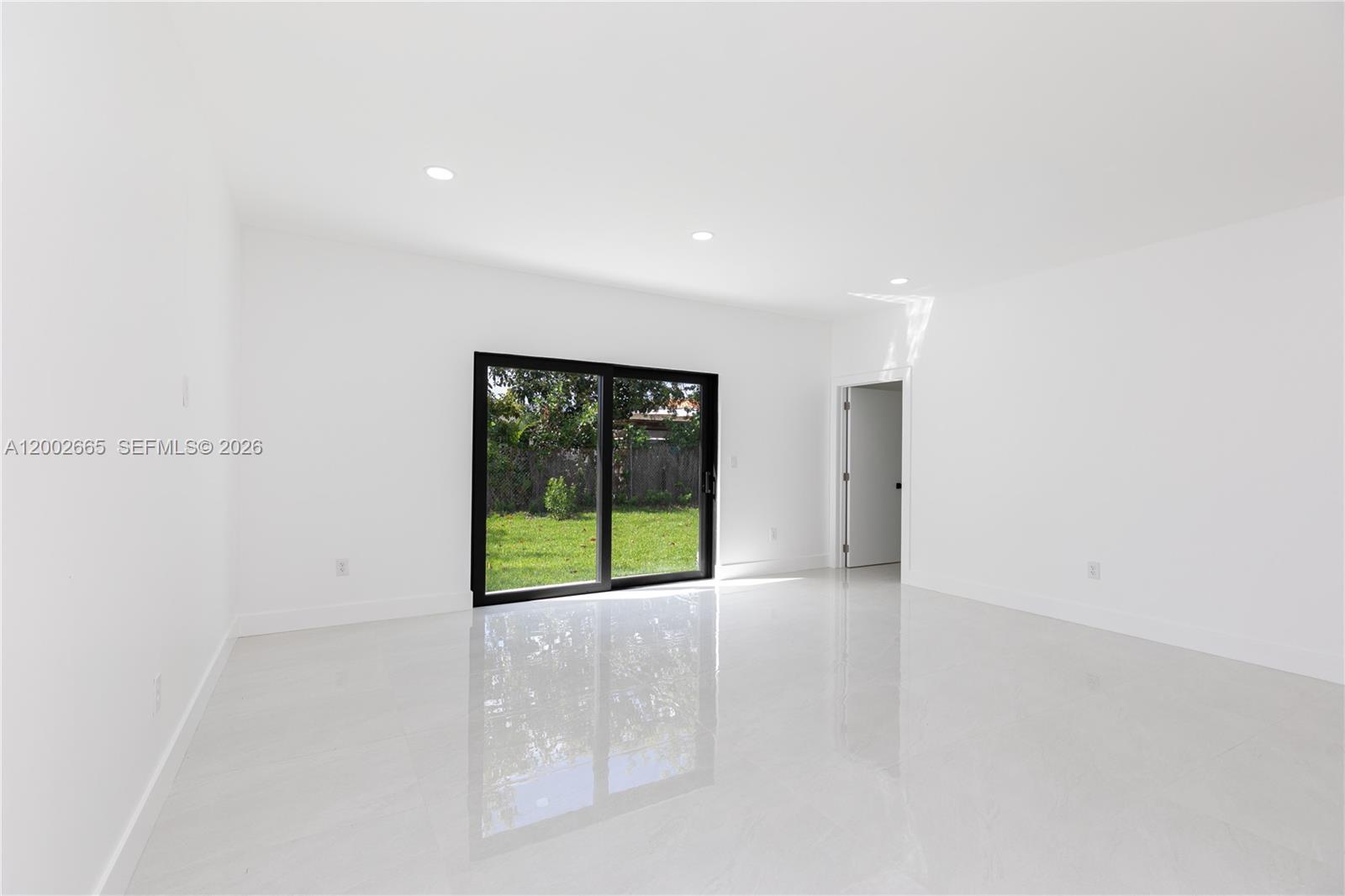 EL CAMINO PARK - Residential