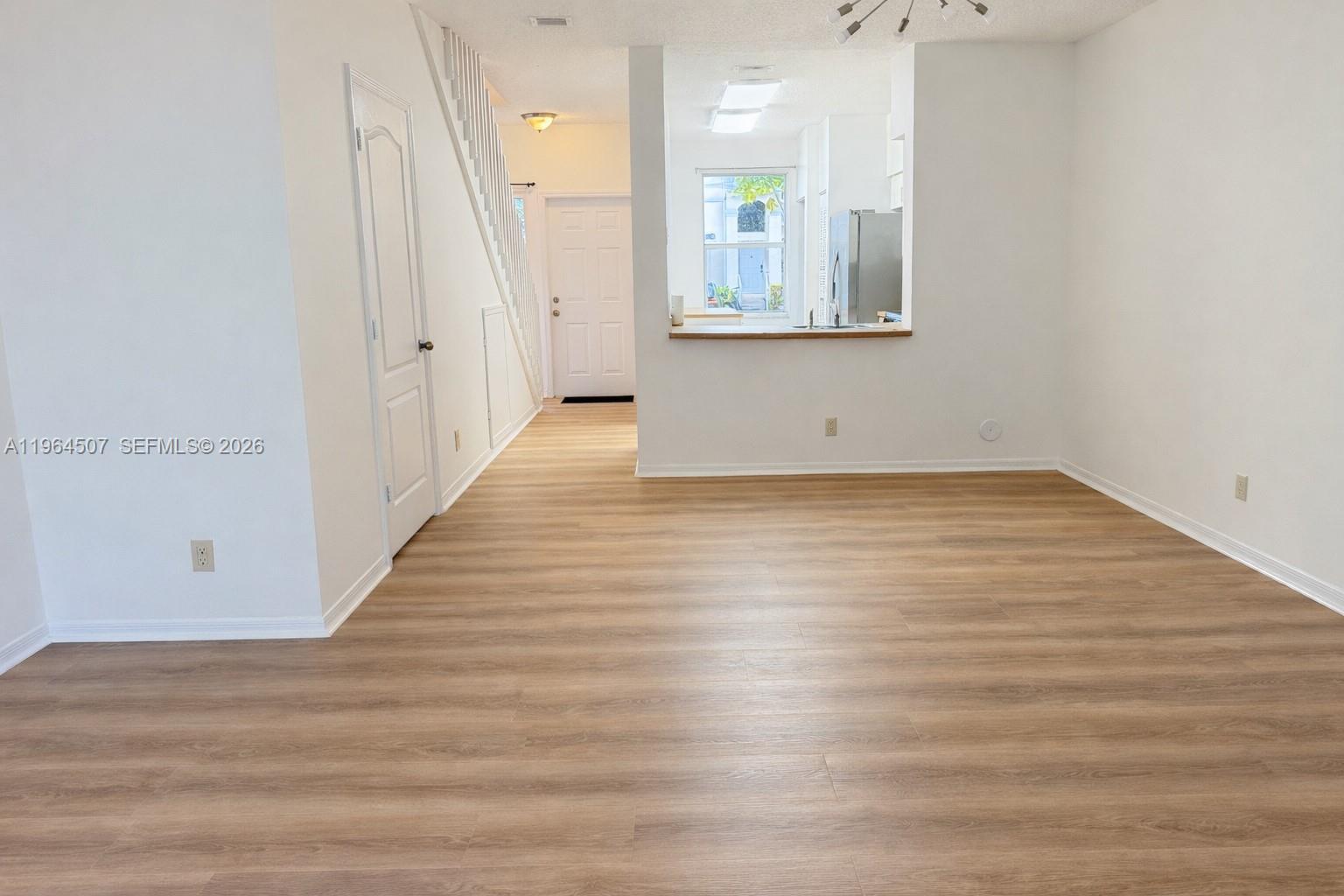 SIERRA RIDGE CONDO J-54 - Residential Lease
