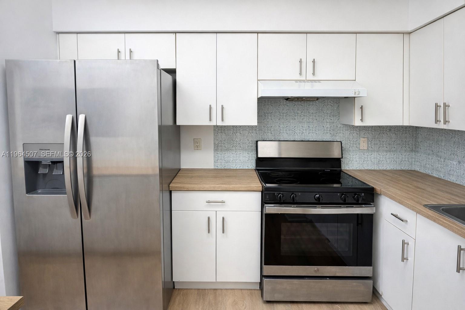 SIERRA RIDGE CONDO J-54 - Residential Lease
