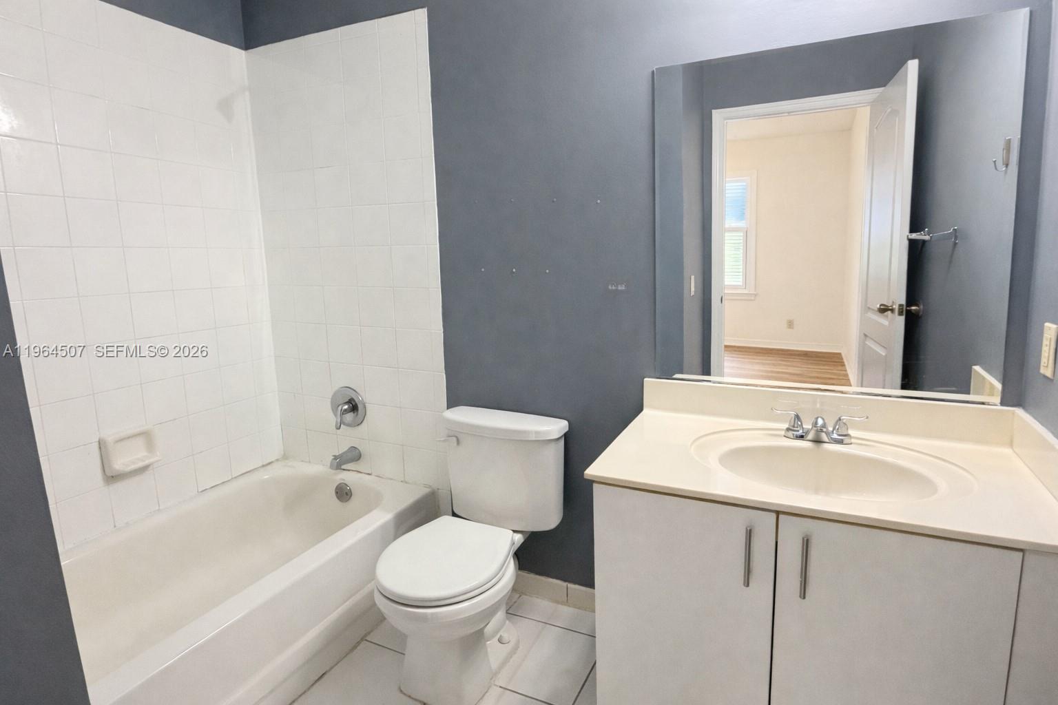 SIERRA RIDGE CONDO J-54 - Residential Lease