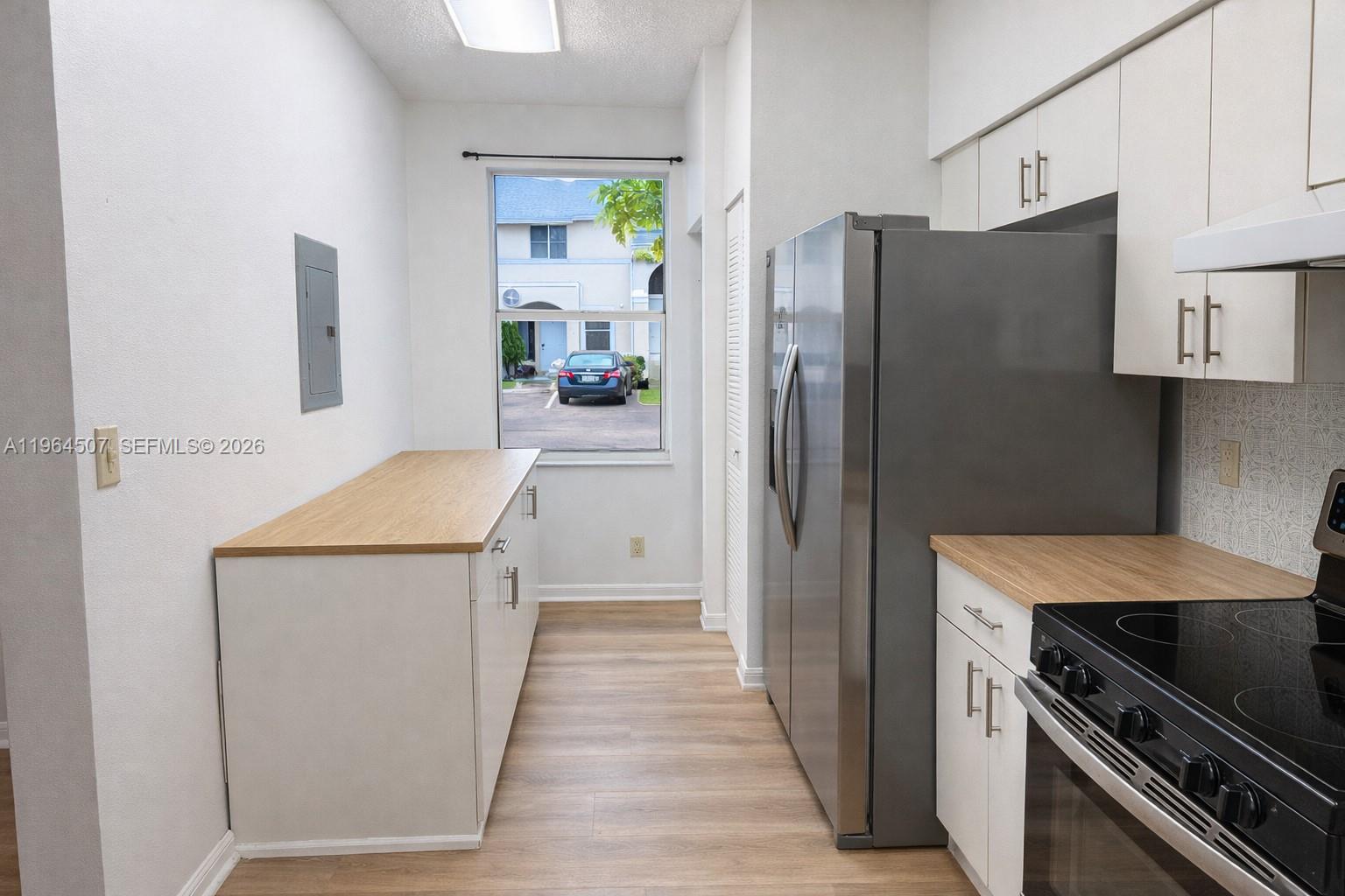 SIERRA RIDGE CONDO J-54 - Residential Lease