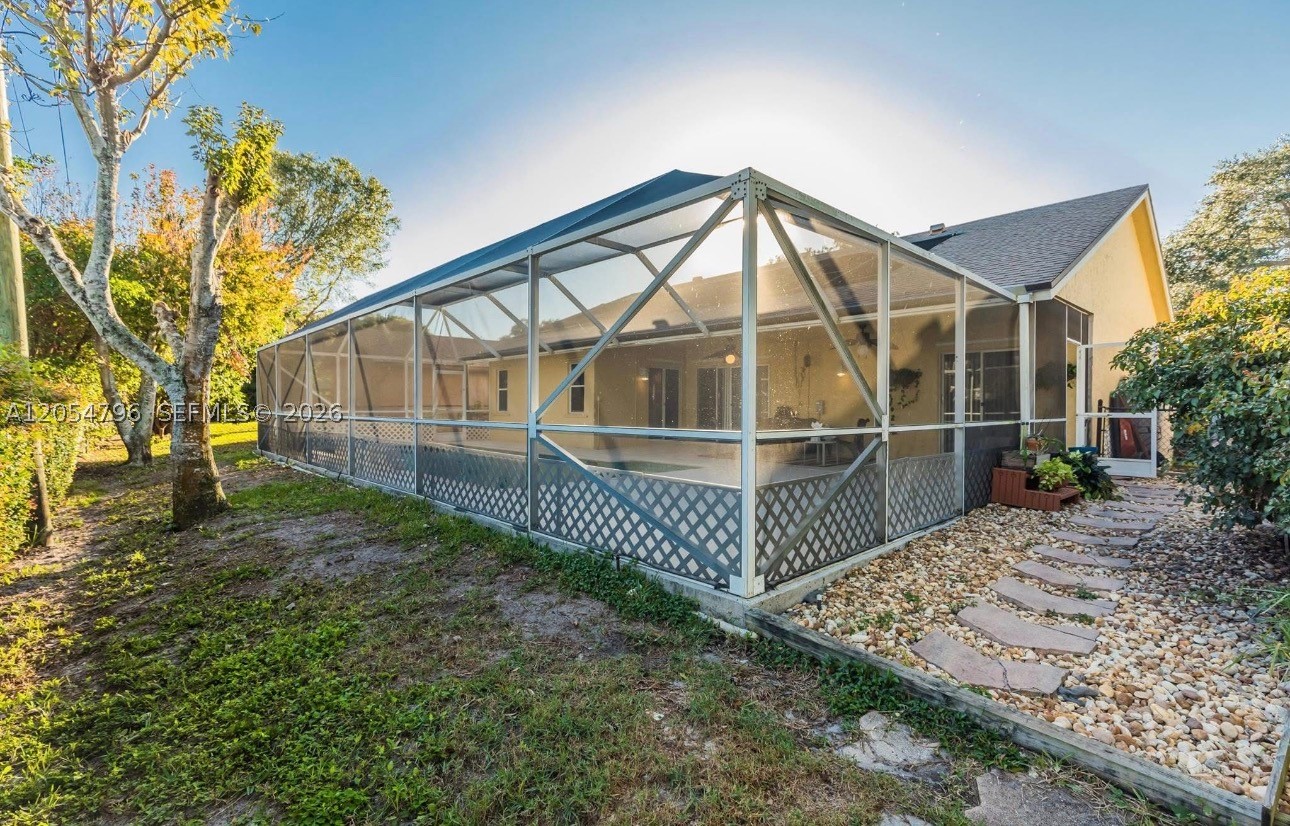 PARKWOOD VI - Residential