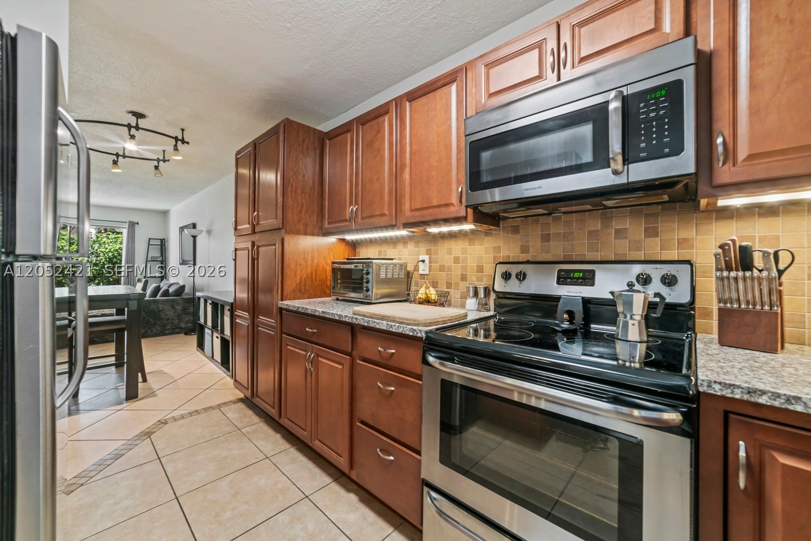 TALLWOOD EAST CONDO - Residential