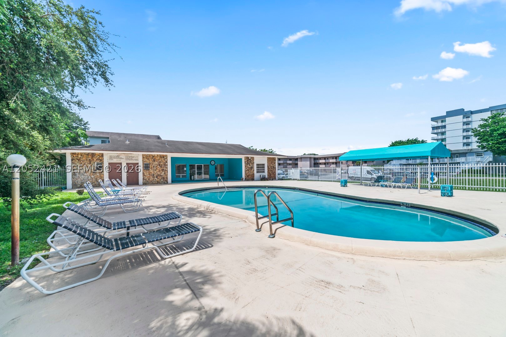 TALLWOOD EAST CONDO - Residential