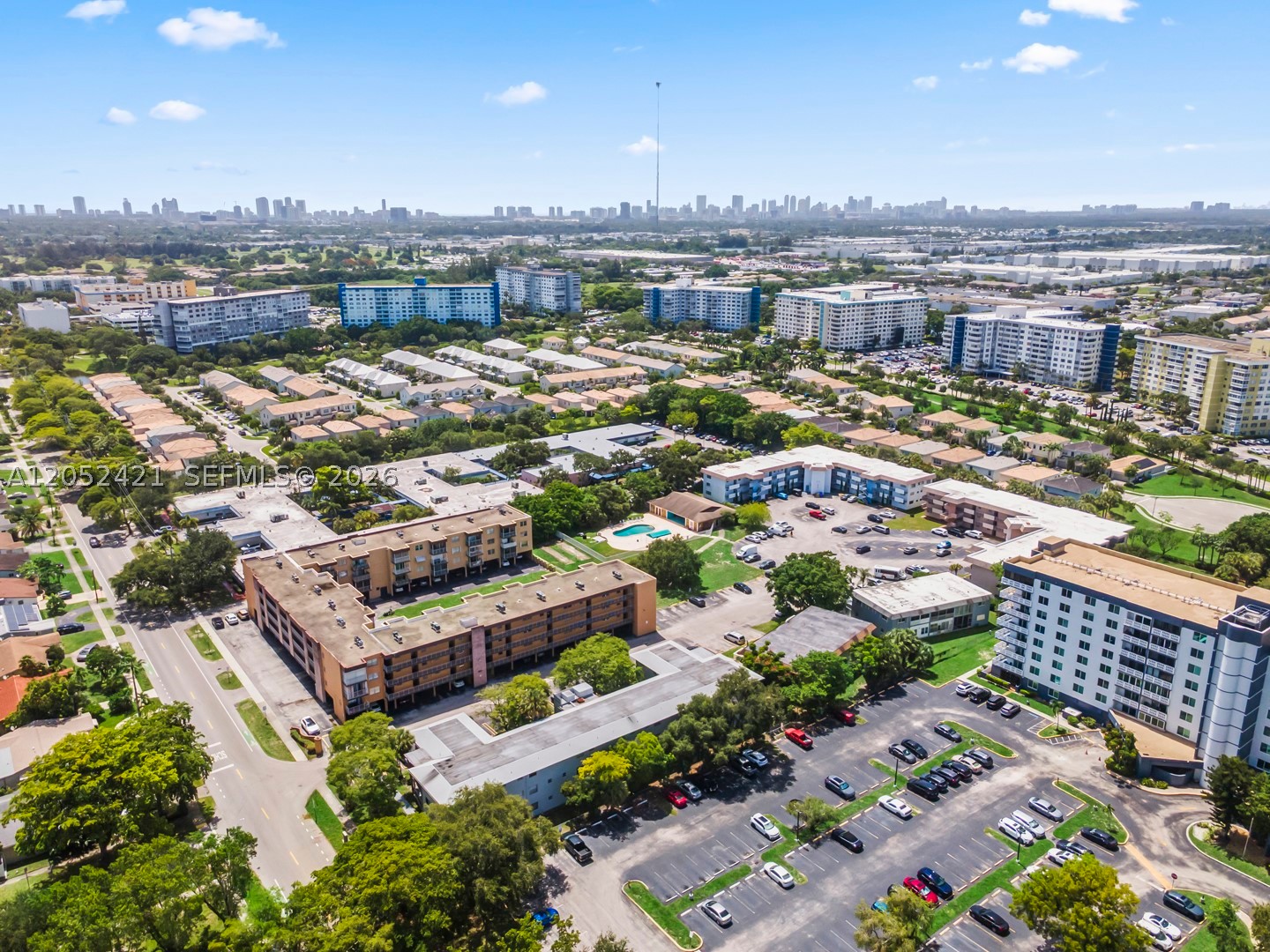 TALLWOOD EAST CONDO - Residential