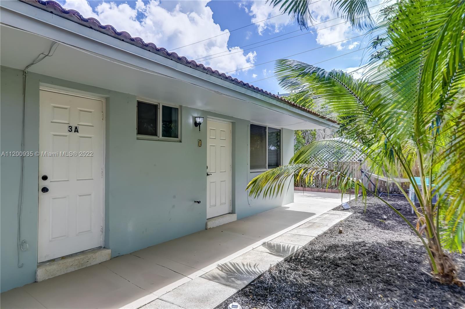 LAUDER-GATE - Residential Income