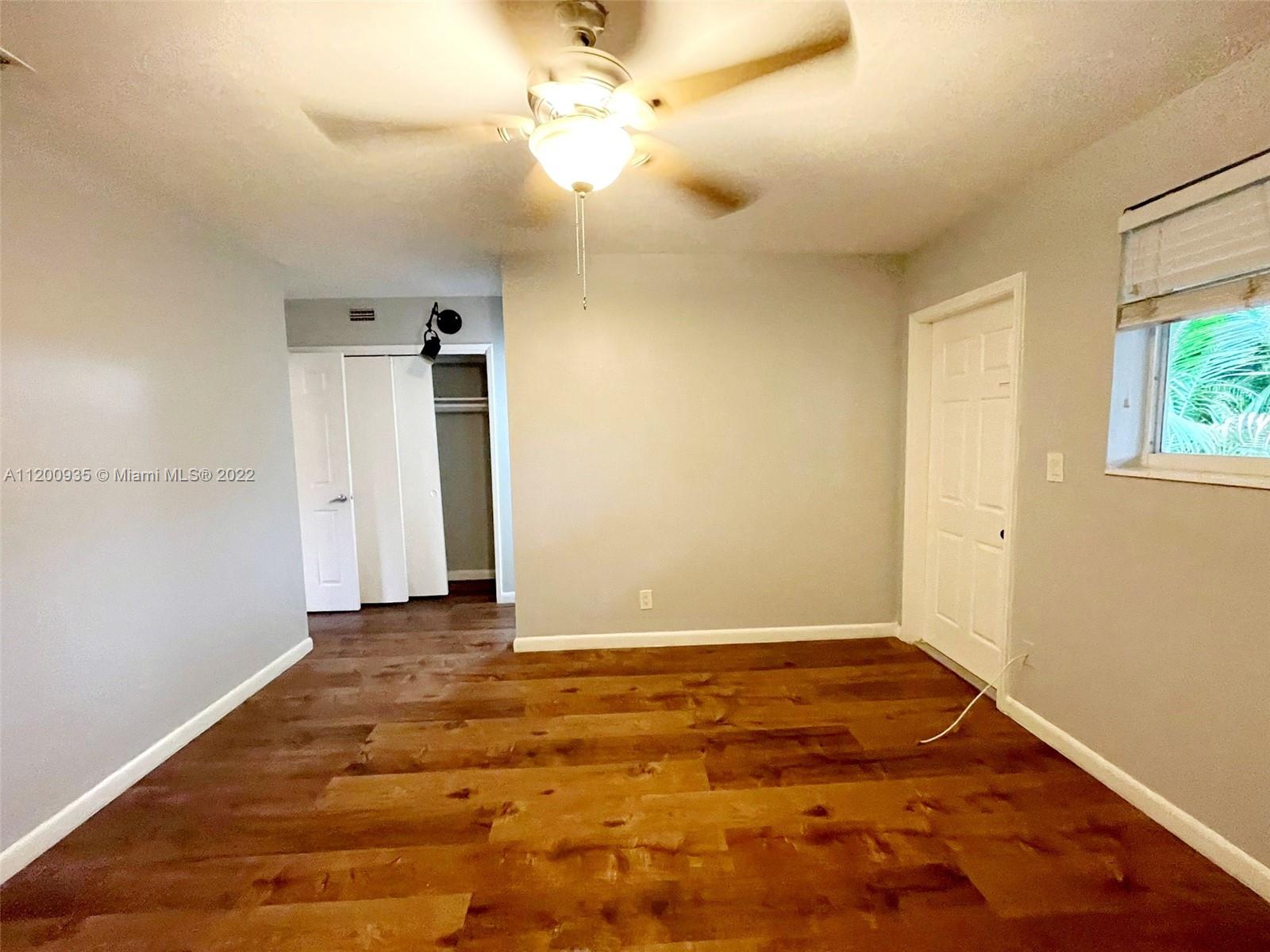 LAUDER-GATE - Residential Income