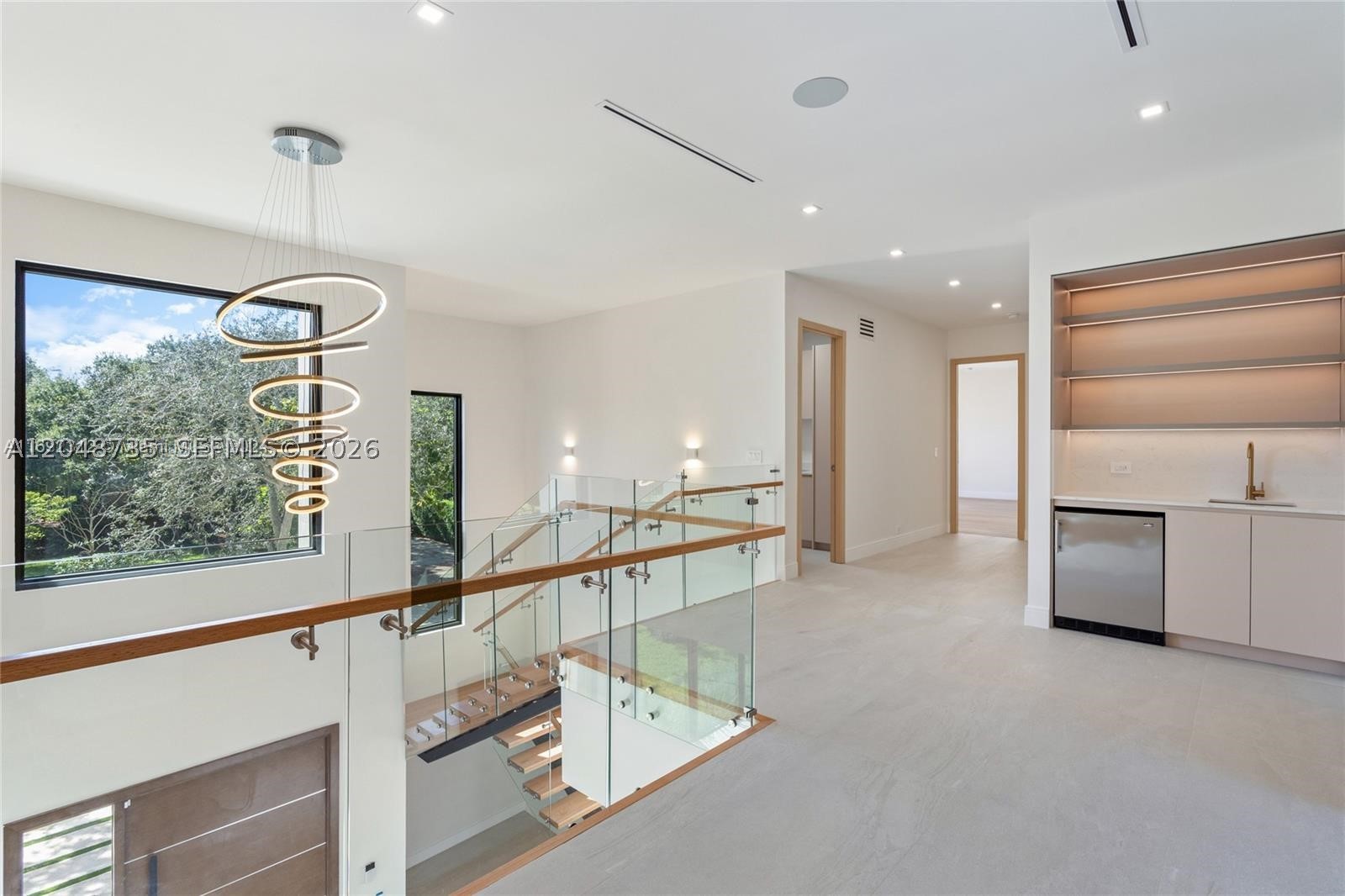 RIO VISTA ISLES - Residential