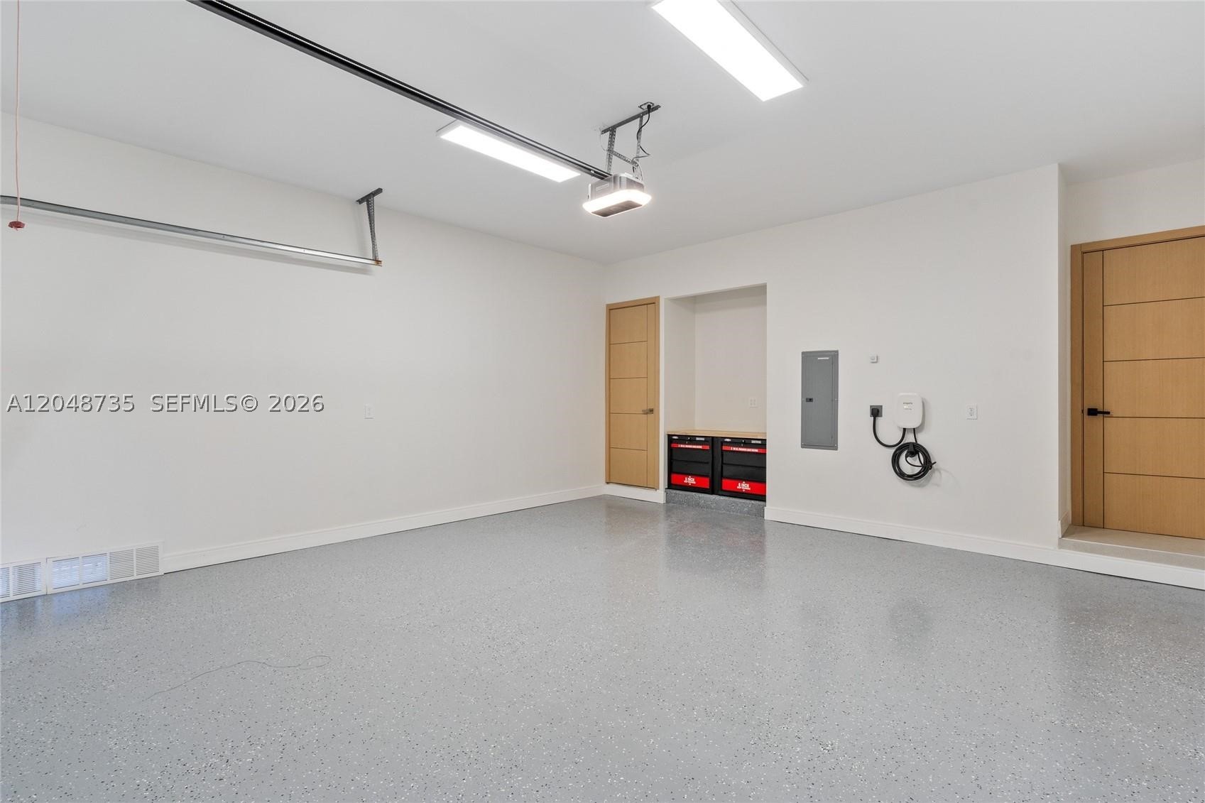 RIO VISTA ISLES - Residential