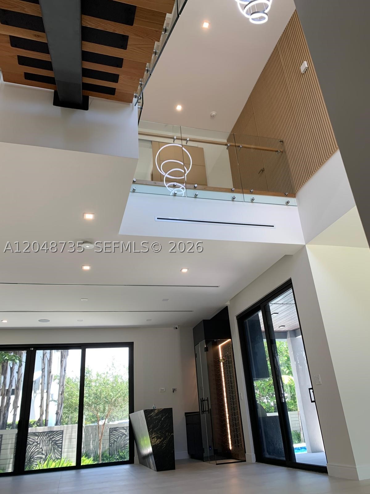 RIO VISTA ISLES - Residential