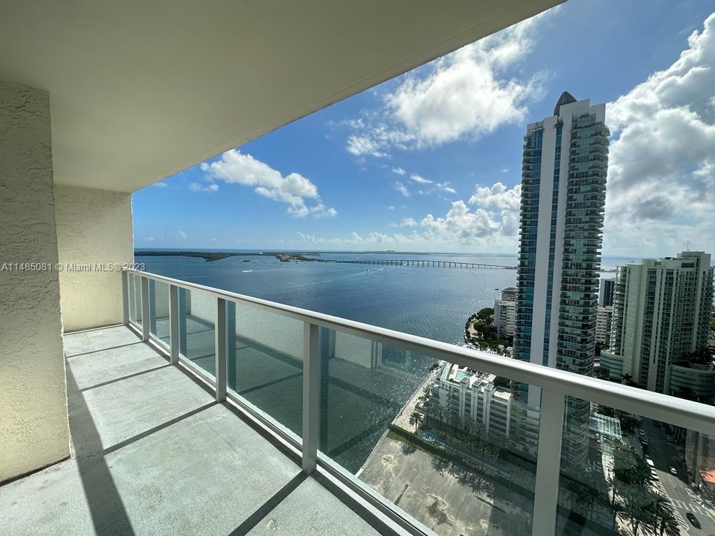 THE MARK ON BRICKELL COND - Residential Lease
