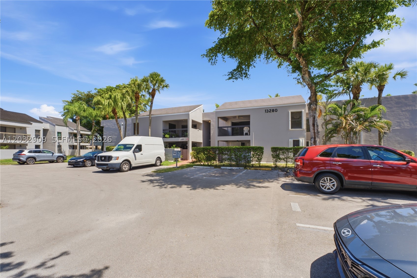 CALUSA CLUB VILLAGE CONDO - Residential