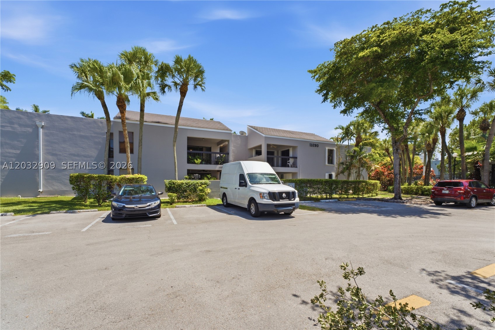 CALUSA CLUB VILLAGE CONDO - Residential