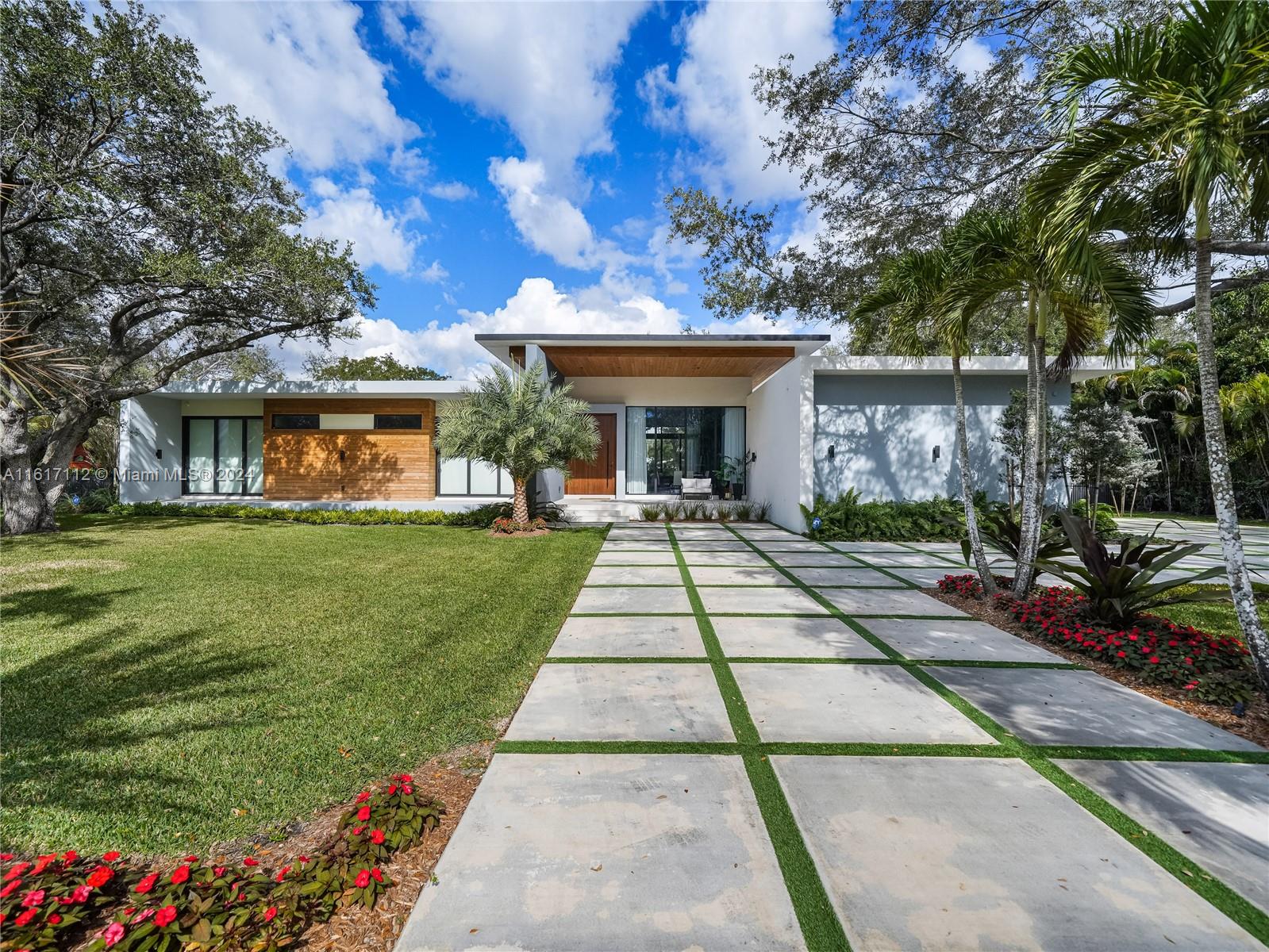 PINE TREE ESTATES - Residential