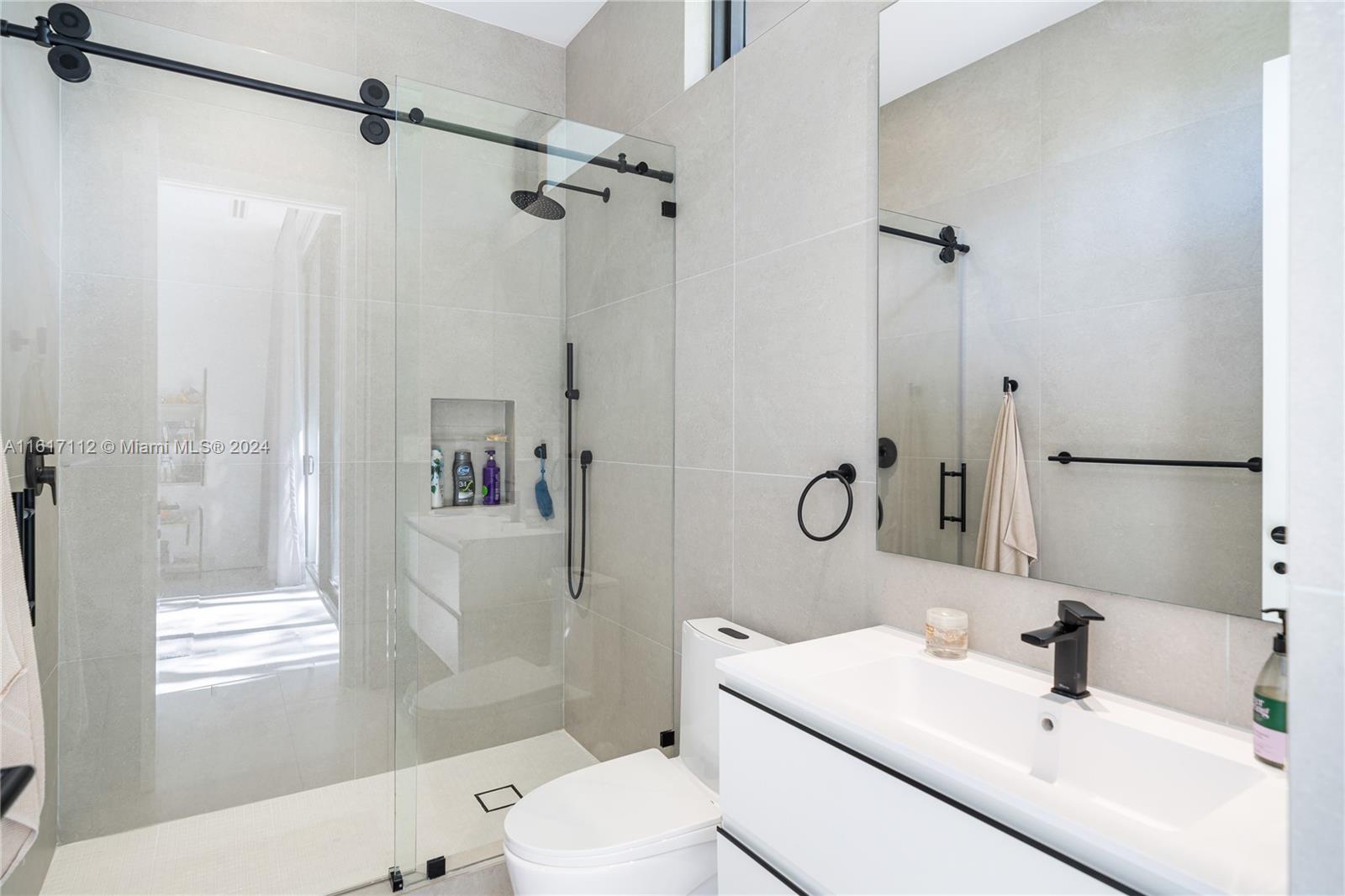 PINE TREE ESTATES - Residential