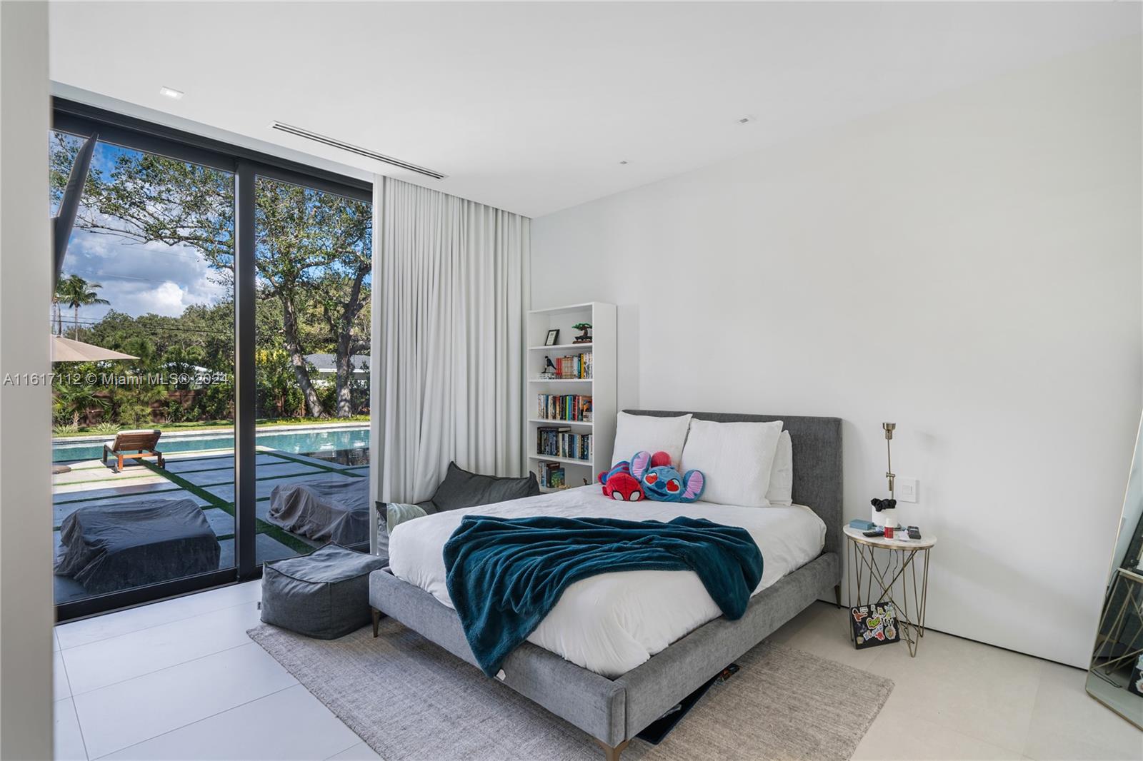 PINE TREE ESTATES - Residential