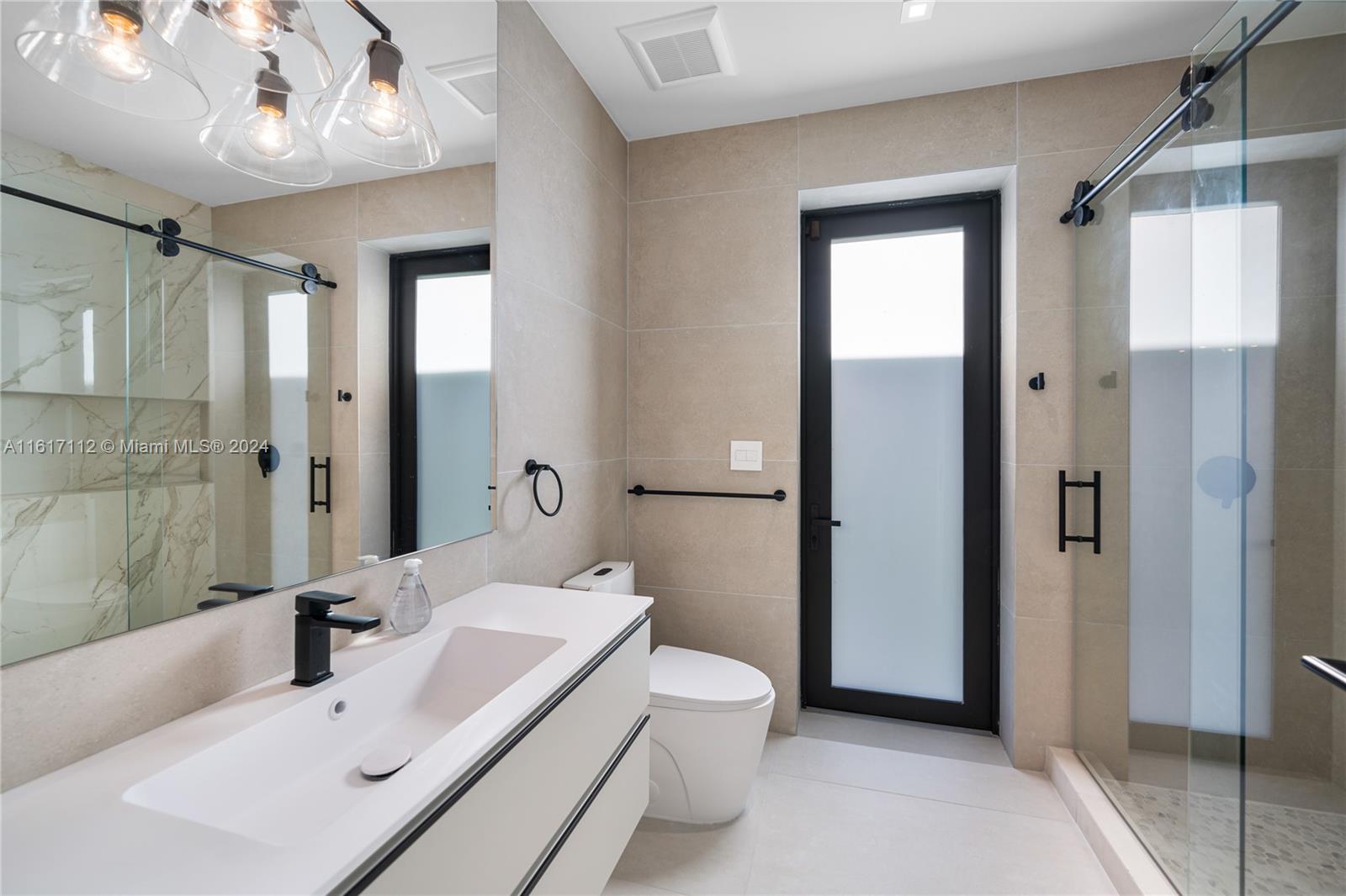 PINE TREE ESTATES - Residential