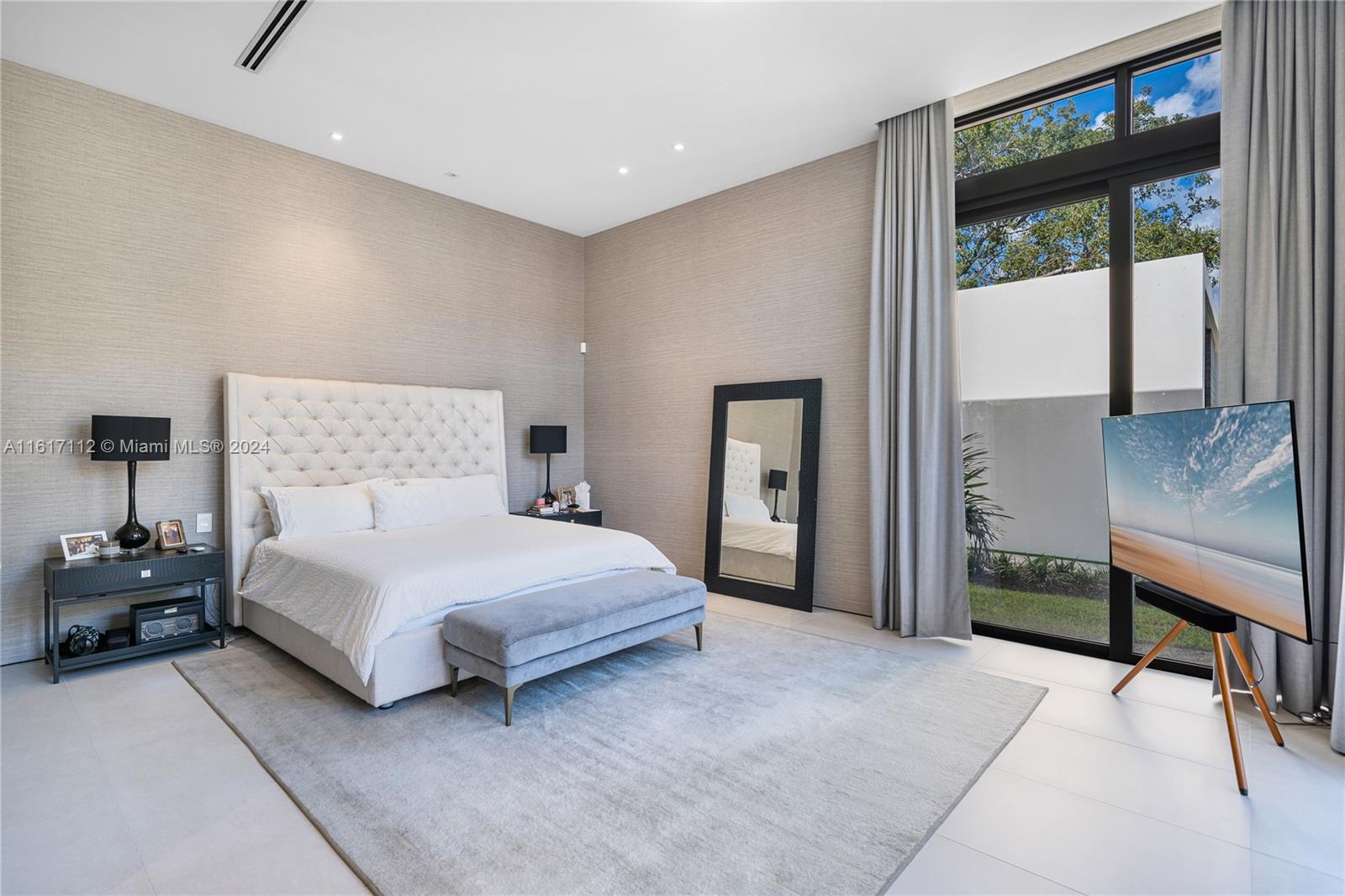 PINE TREE ESTATES - Residential