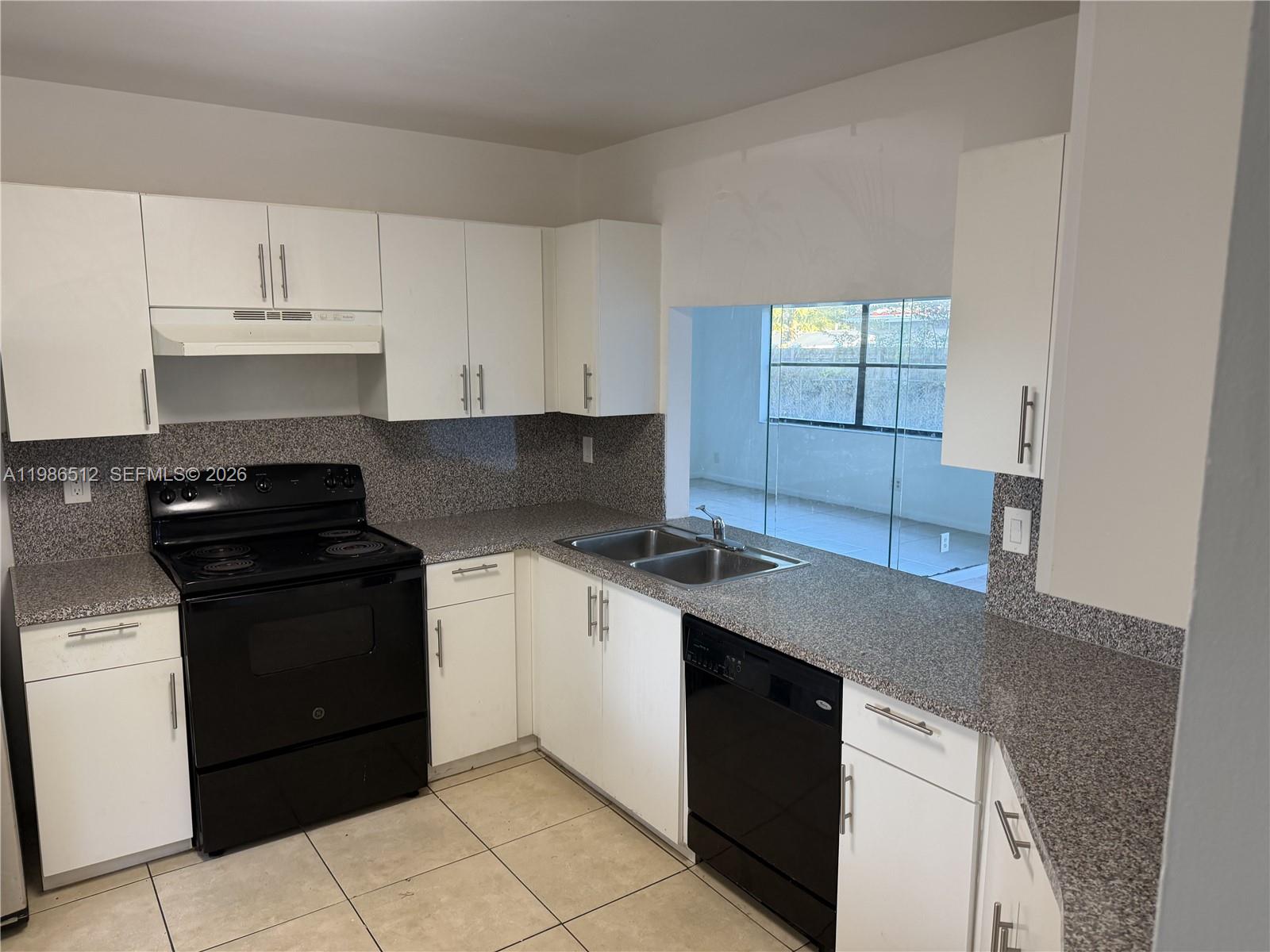 VILLAS AT CORAL SPRINGS - Residential