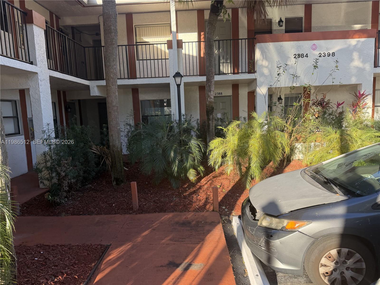 VILLAS AT CORAL SPRINGS - Residential