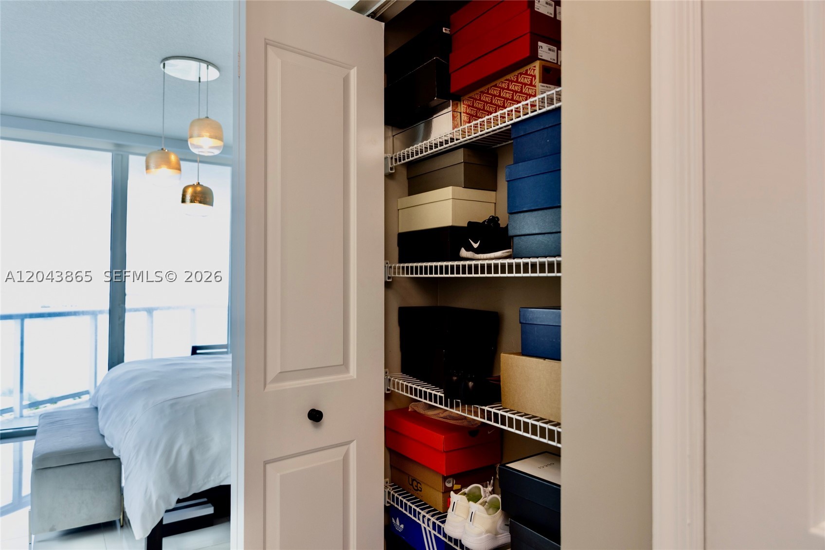 Platinum CONDO - Residential