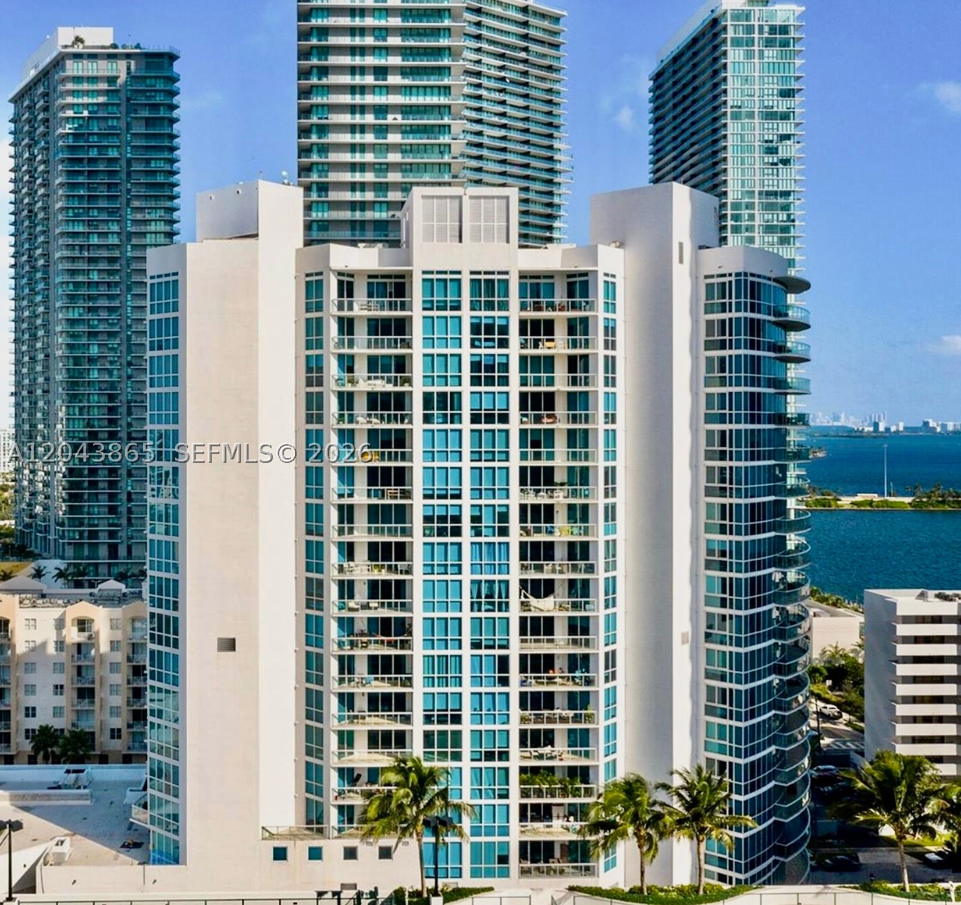 Platinum CONDO - Residential