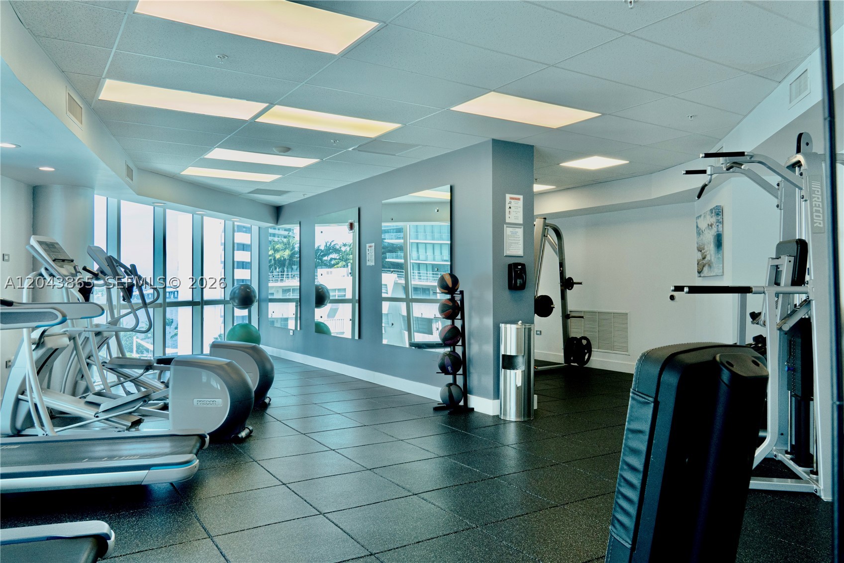 Platinum CONDO - Residential
