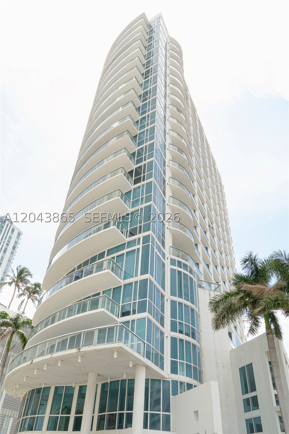 Platinum CONDO - Residential