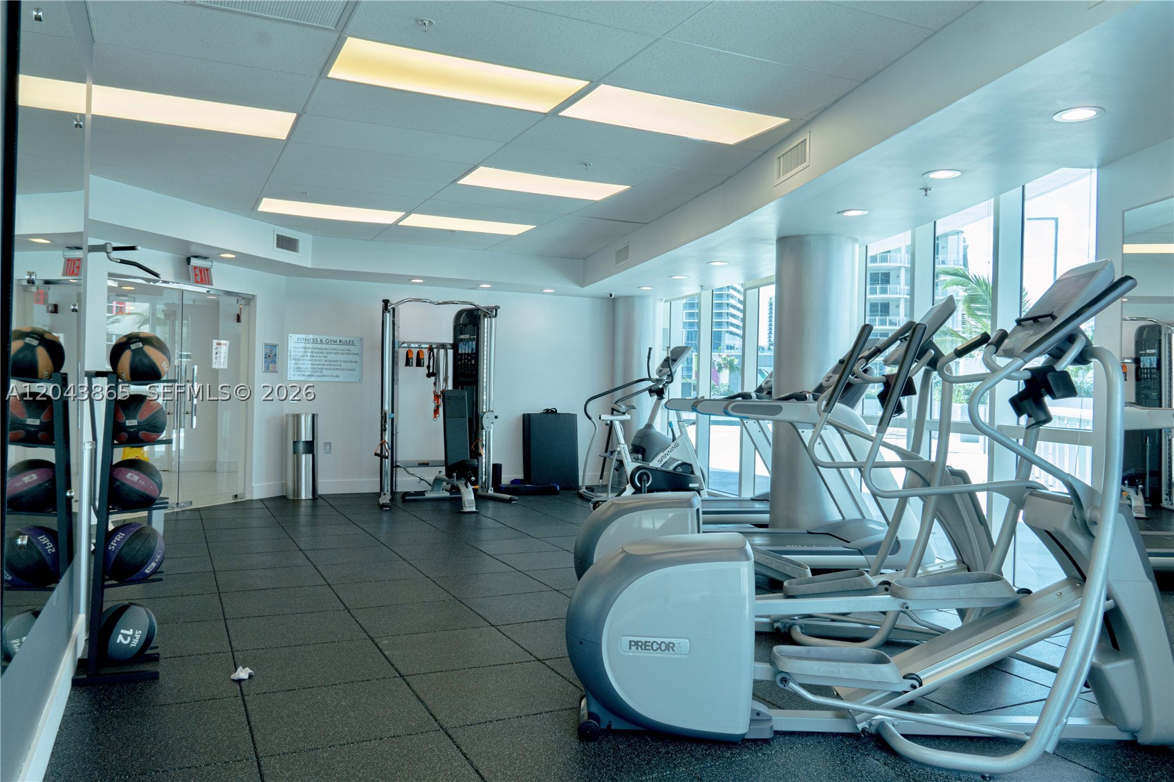 Platinum CONDO - Residential