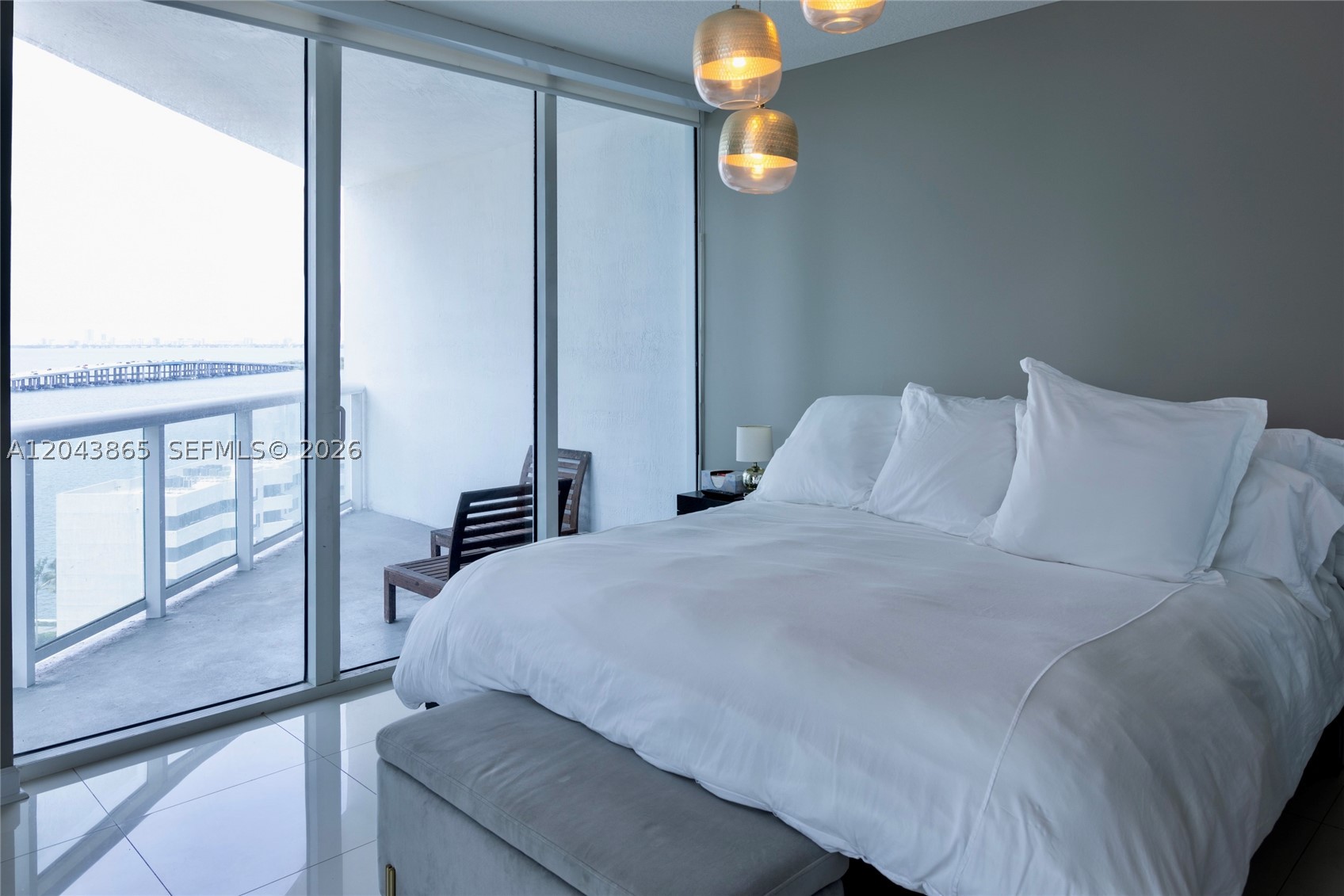 Platinum CONDO - Residential