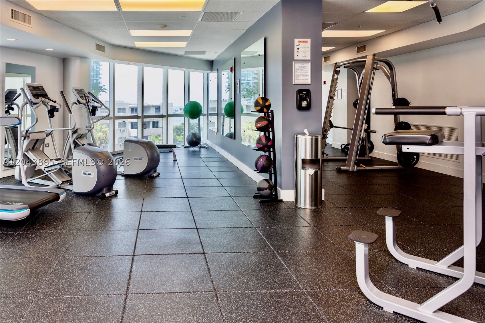 Platinum CONDO - Residential