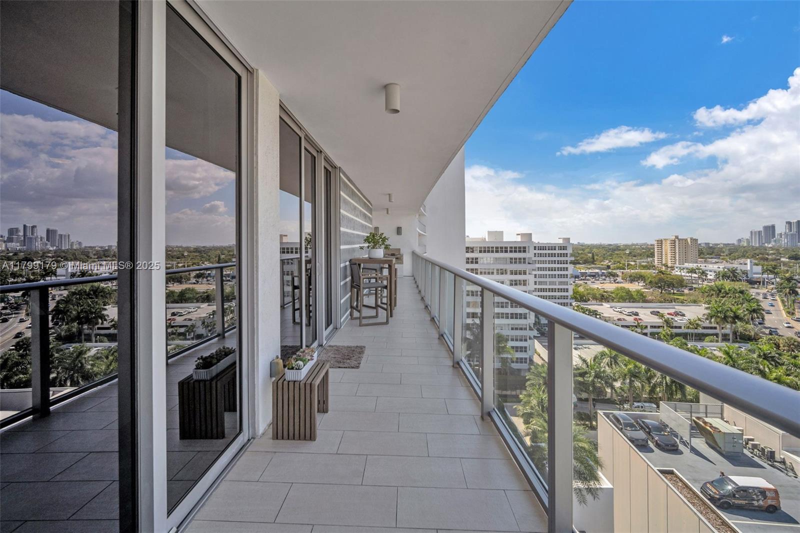 RIVA CONDOMINIUM - Residential