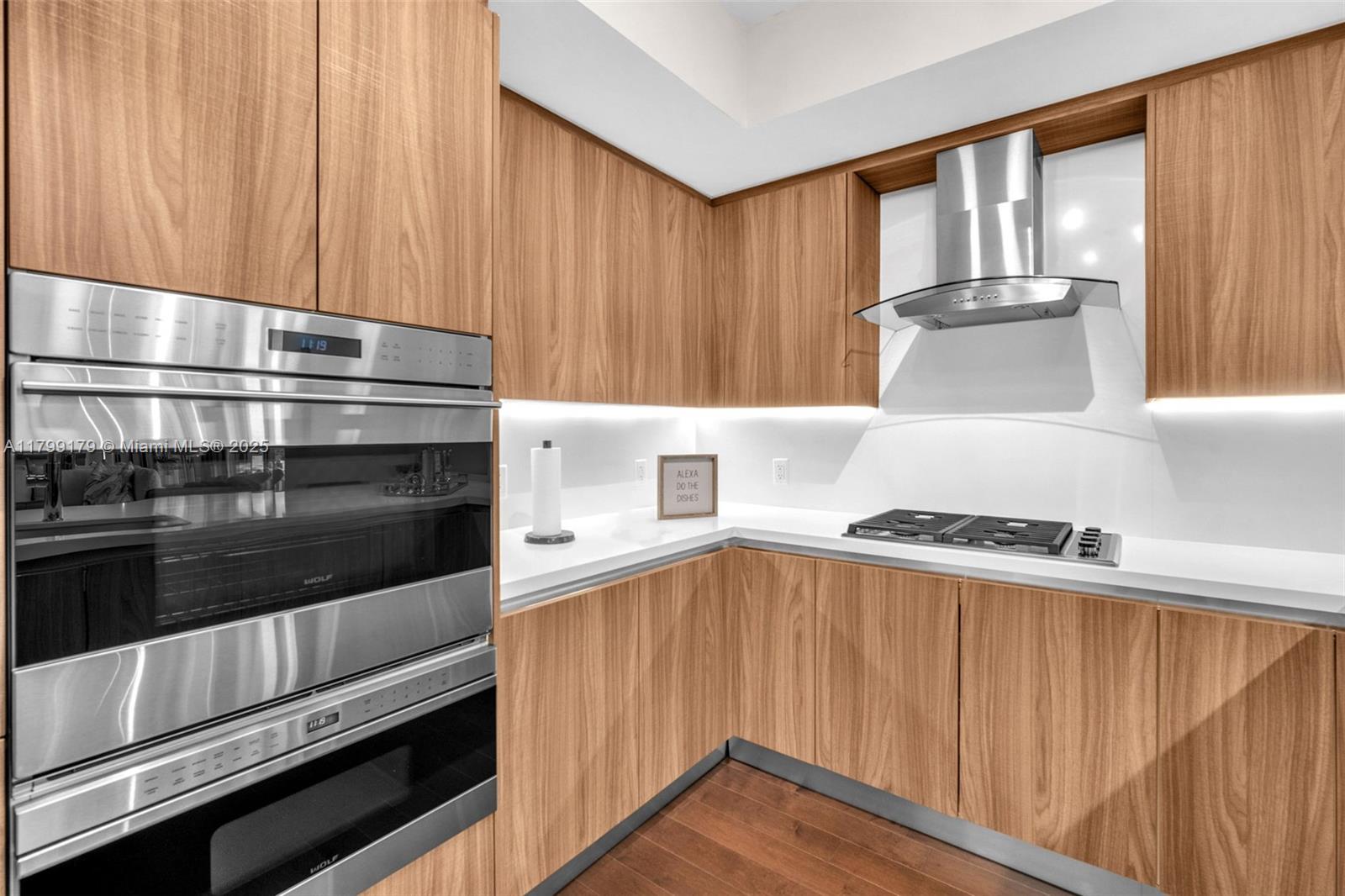 RIVA CONDOMINIUM - Residential