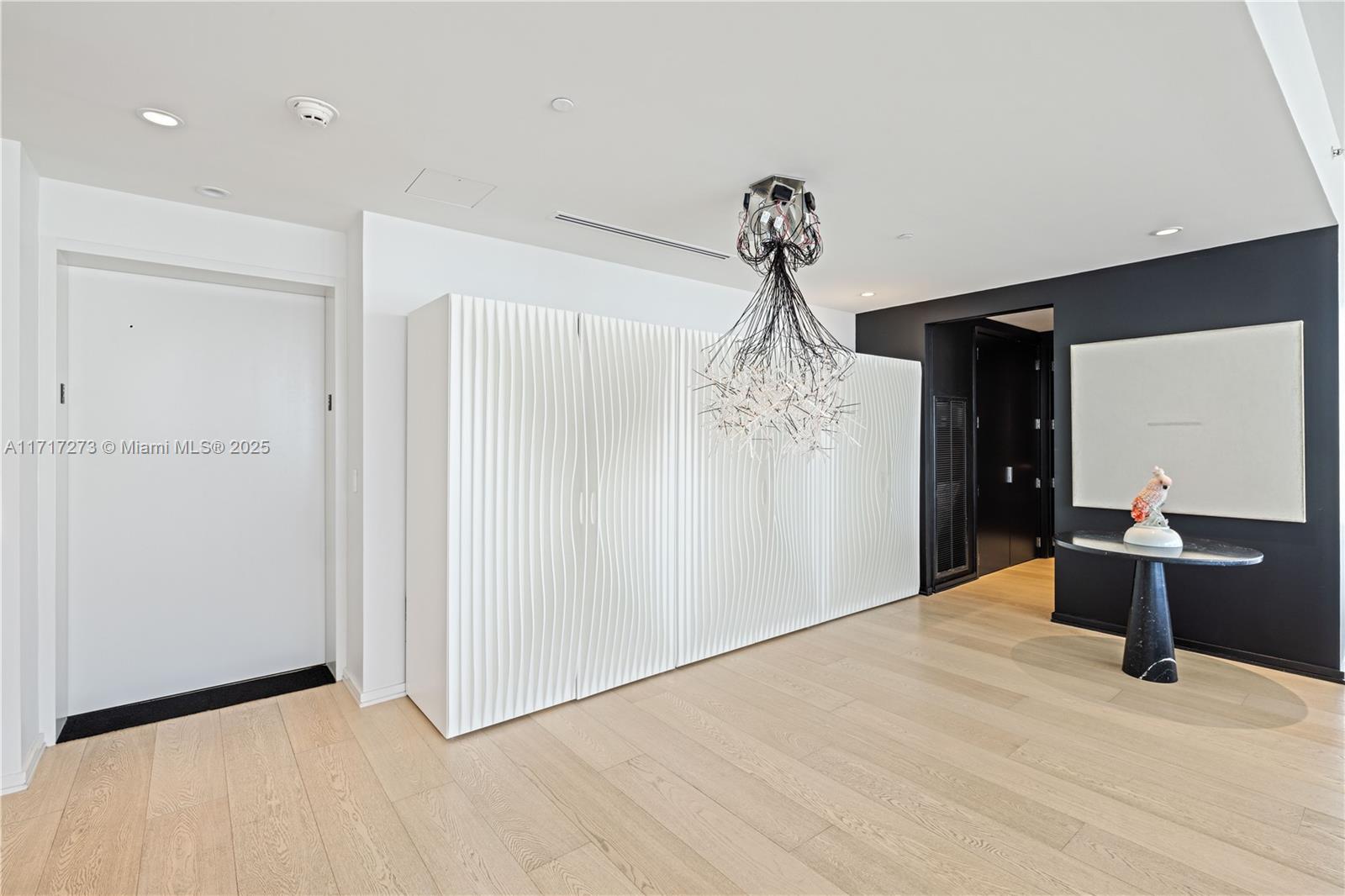 300 COLLINS CONDO - Residential
