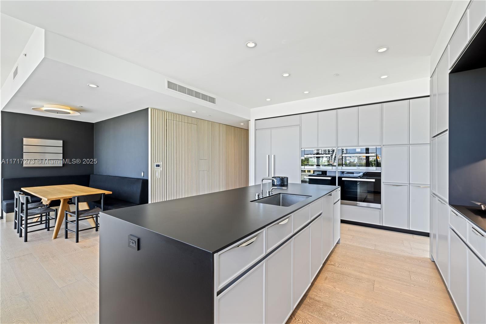 300 COLLINS CONDO - Residential