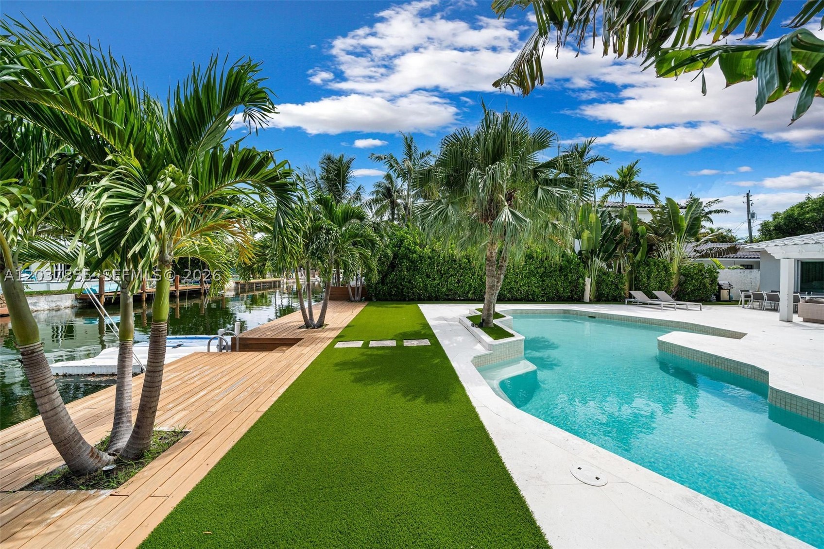 BISCAYNE POINT - Residential Lease