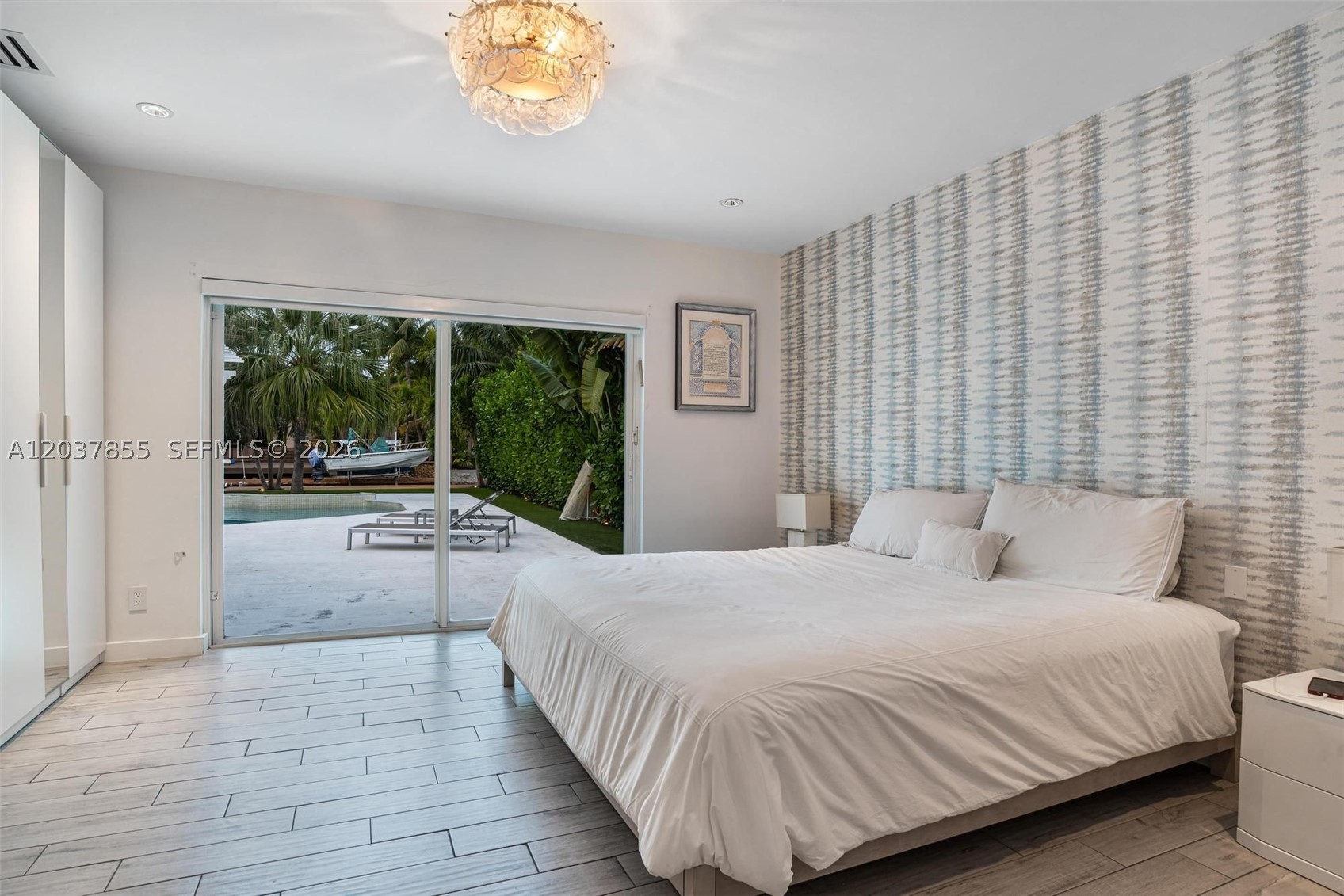 BISCAYNE POINT - Residential Lease