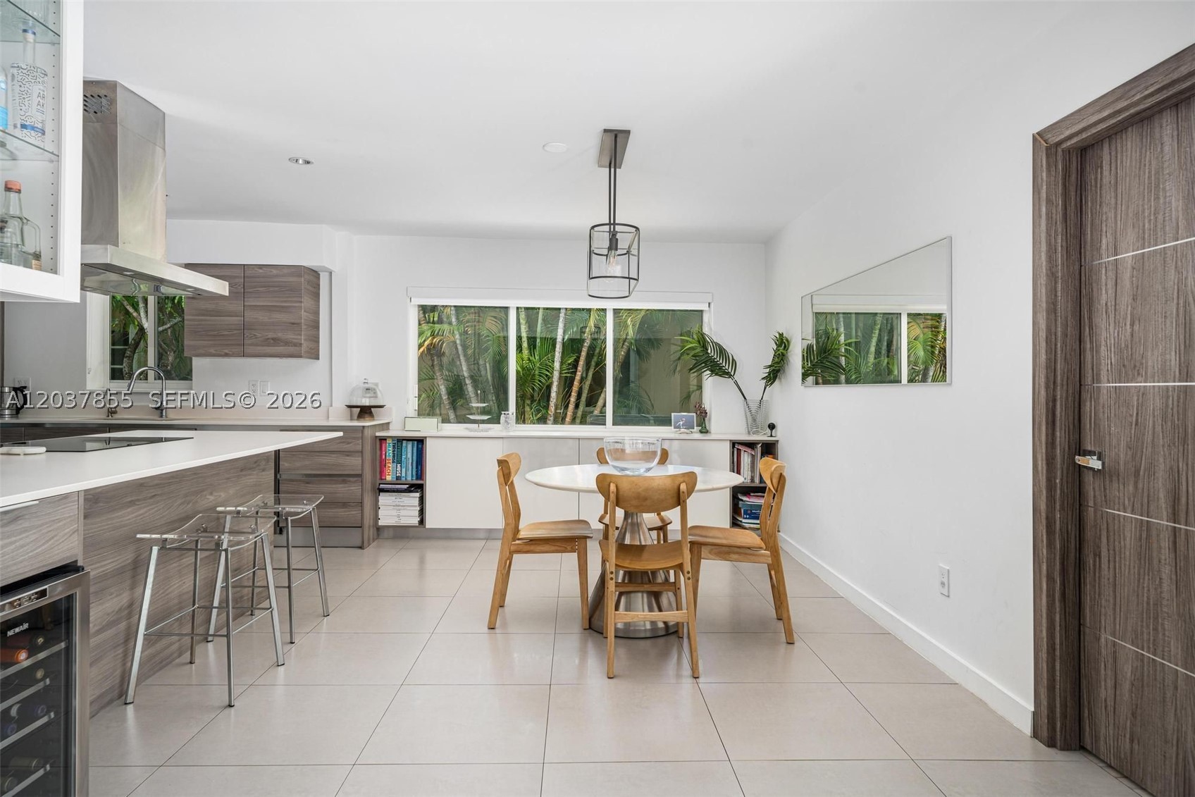 BISCAYNE POINT - Residential Lease